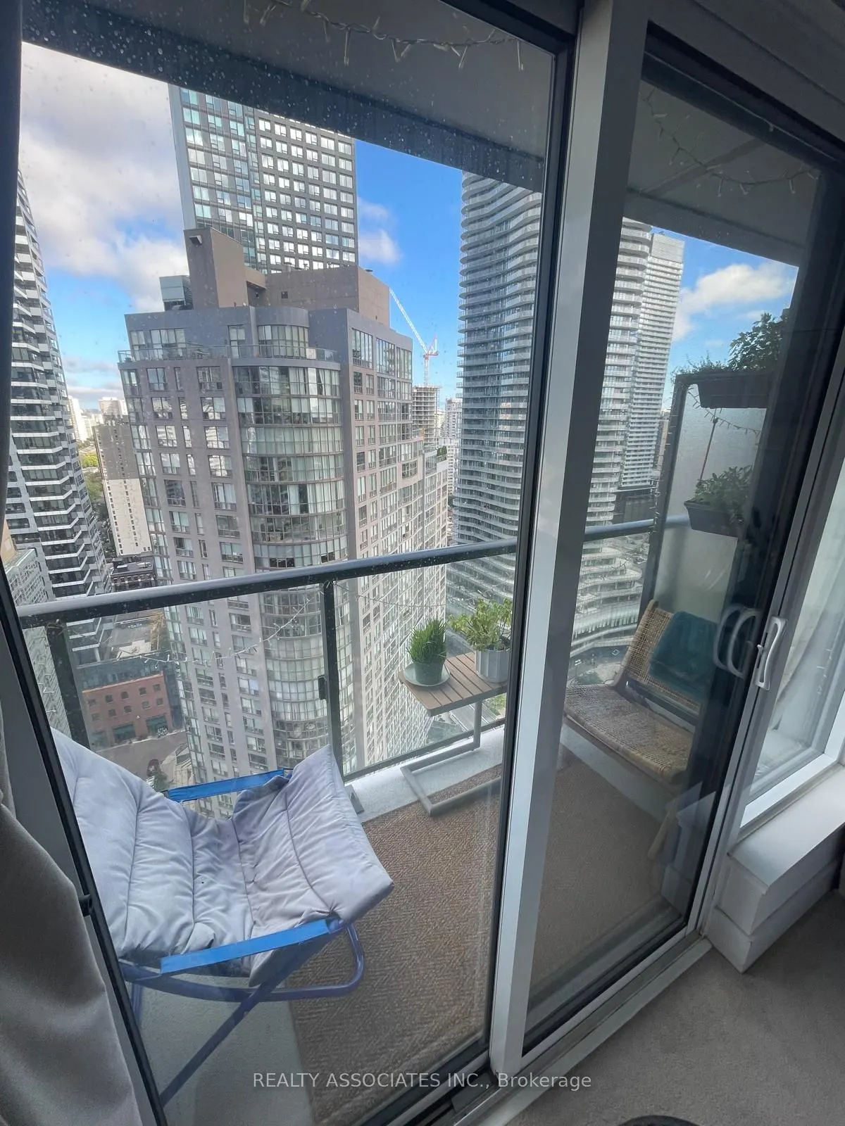 955 Bay Street, #2416
