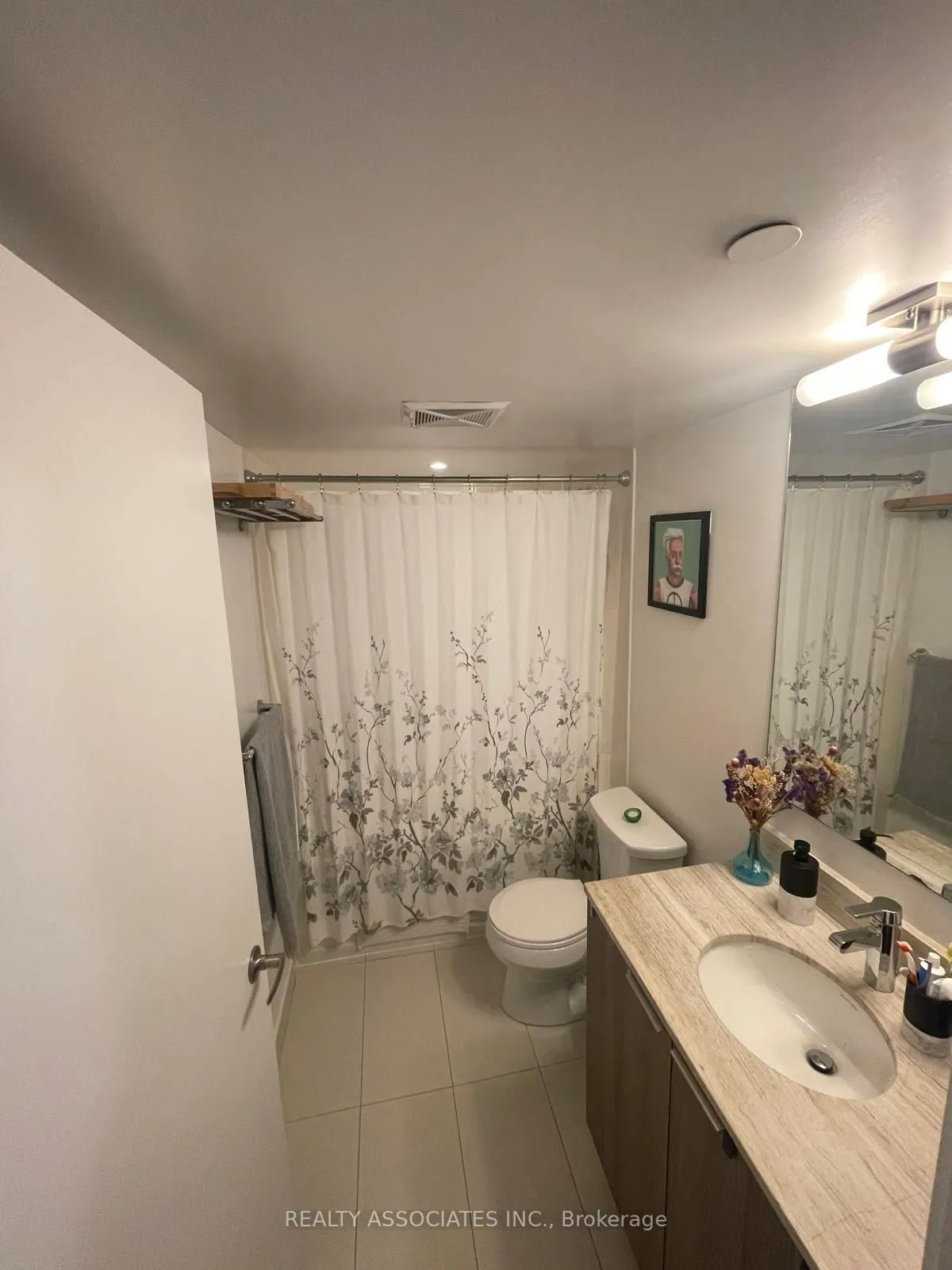 955 Bay Street, #2416