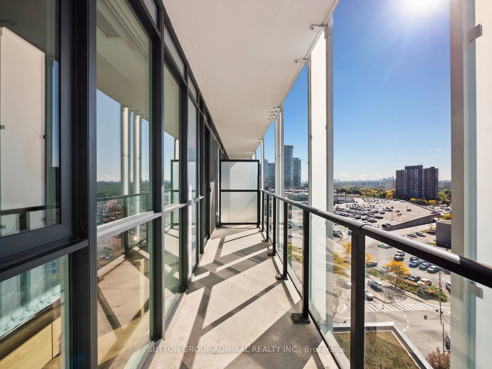 128 Fairview Mall Drive, #1005