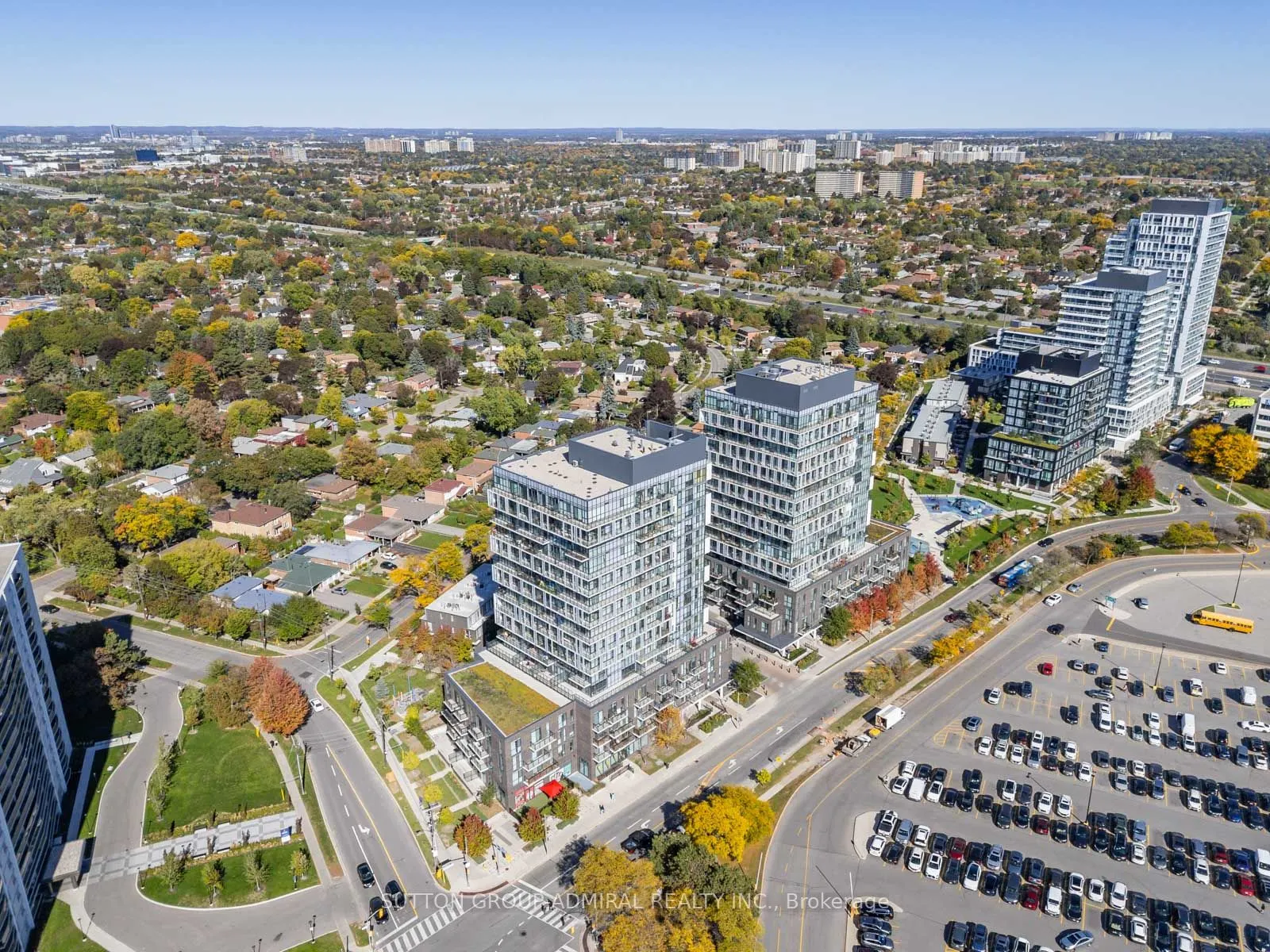 128 Fairview Mall Drive, #1005
