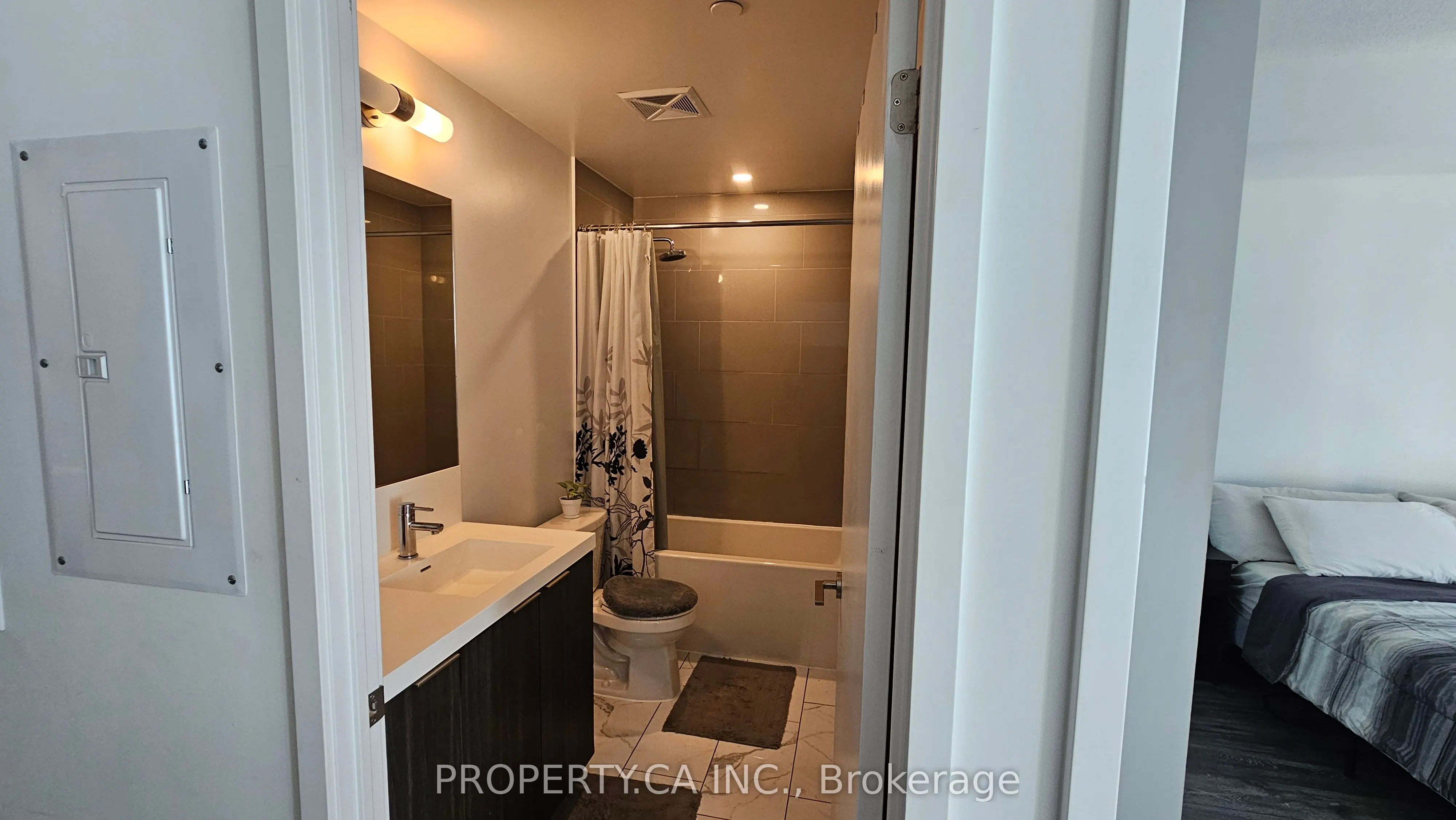 34 Tubman Avenue, #912