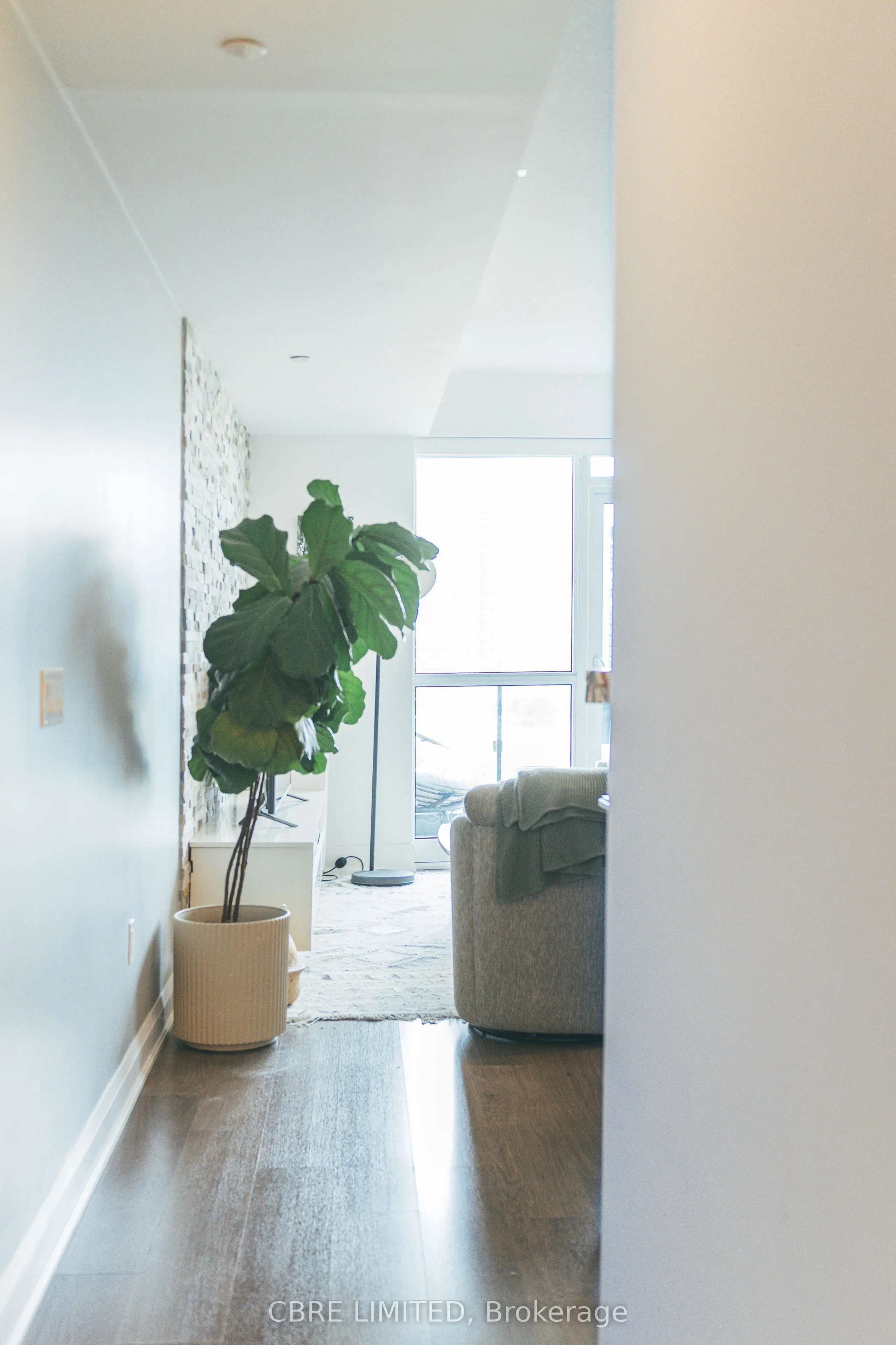 160 Vanderhoof Avenue, #1618