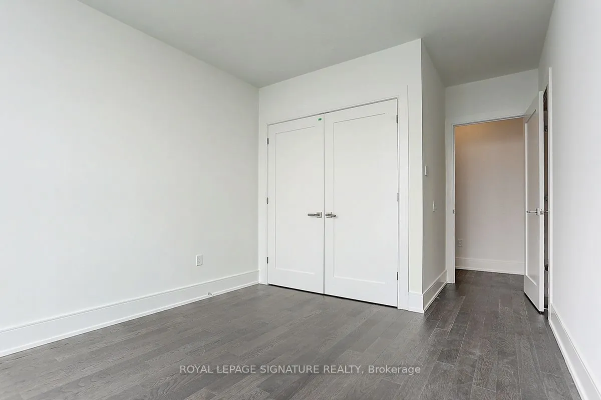 30 Inn On The Park Drive