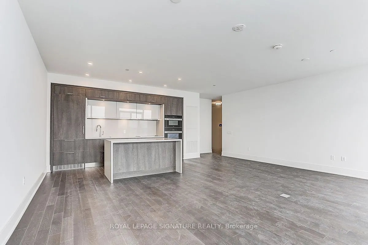 30 Inn On The Park Drive
