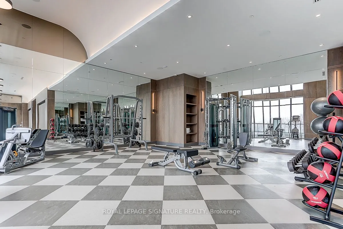30 Inn On The Park Drive