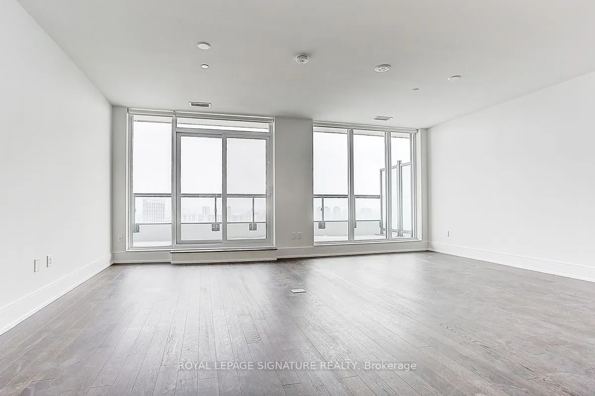 30 Inn On The Park Drive