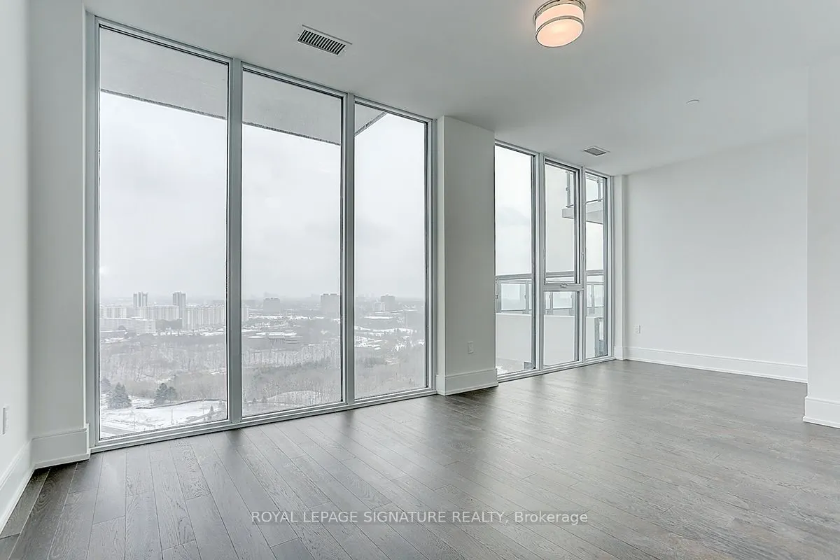 30 Inn On The Park Drive