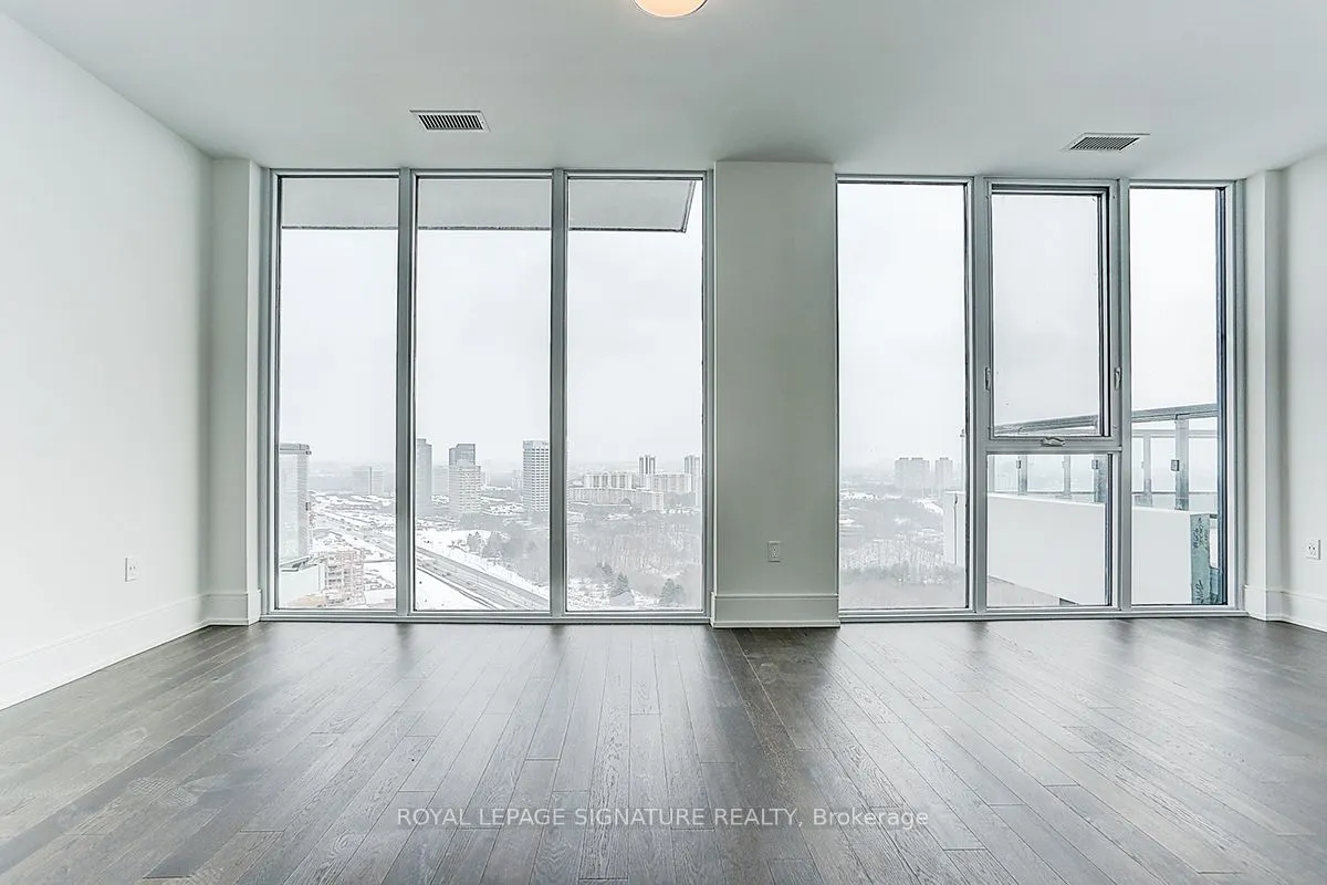 30 Inn On The Park Drive