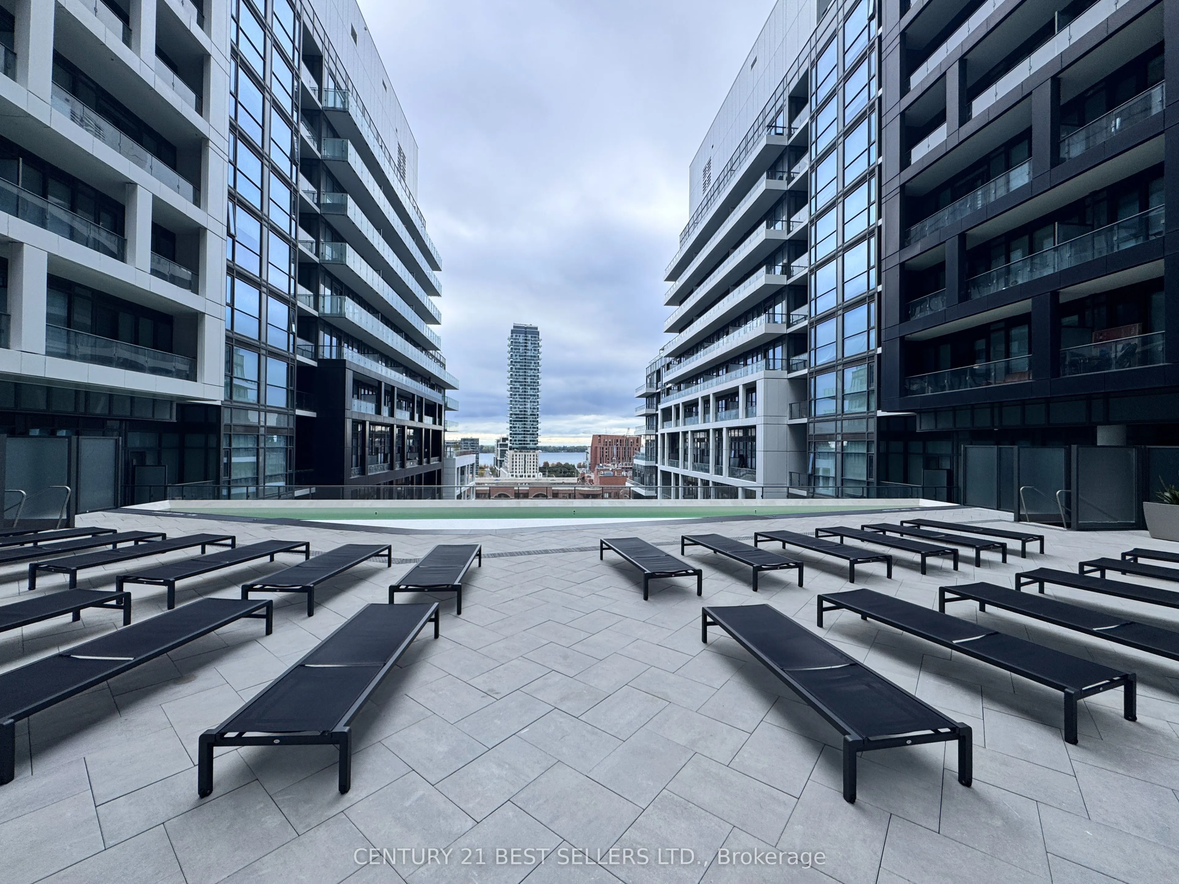 135 Lower Sherbourne Street, #1470