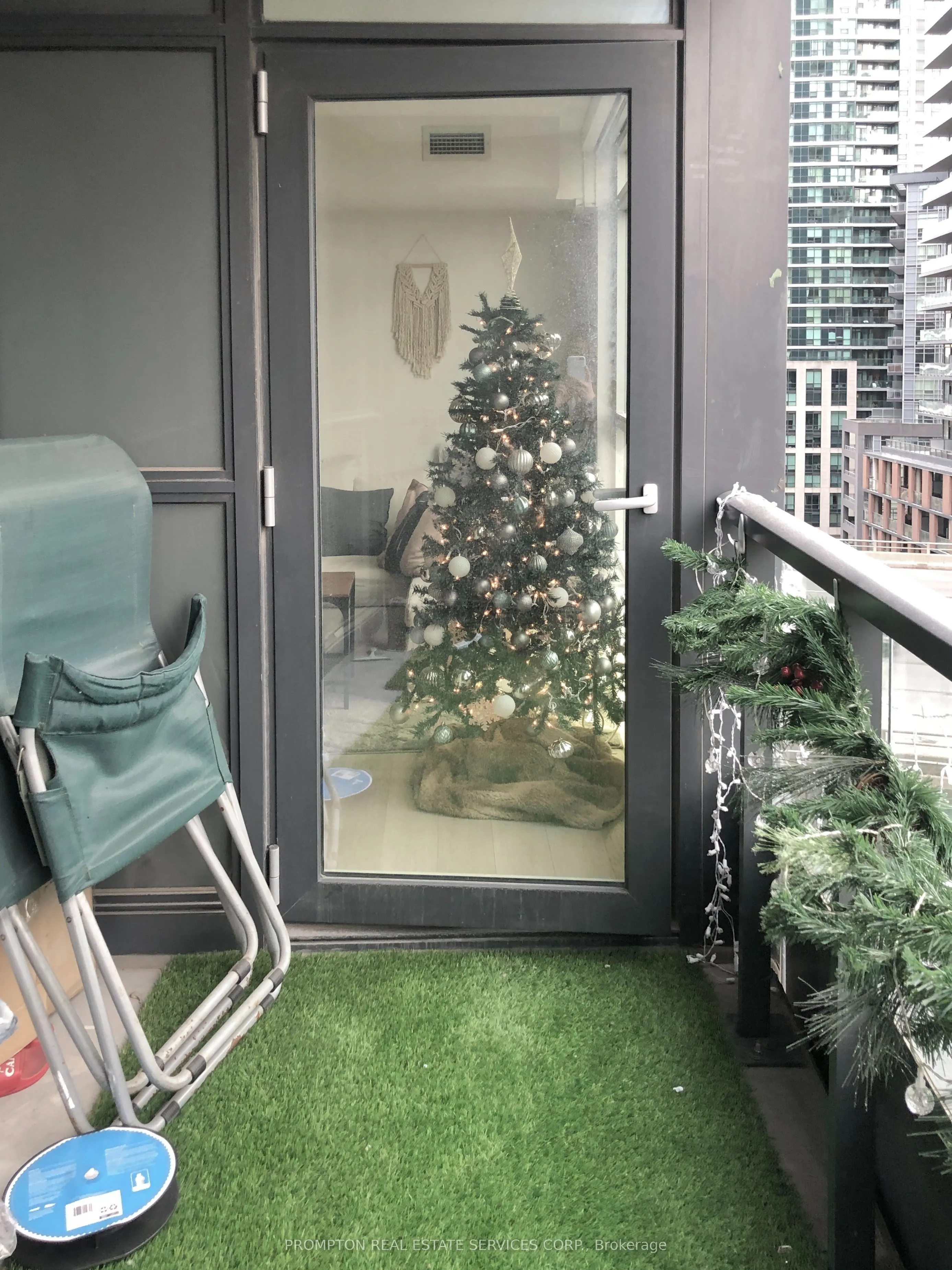 80 Queens Wharf Road, #812