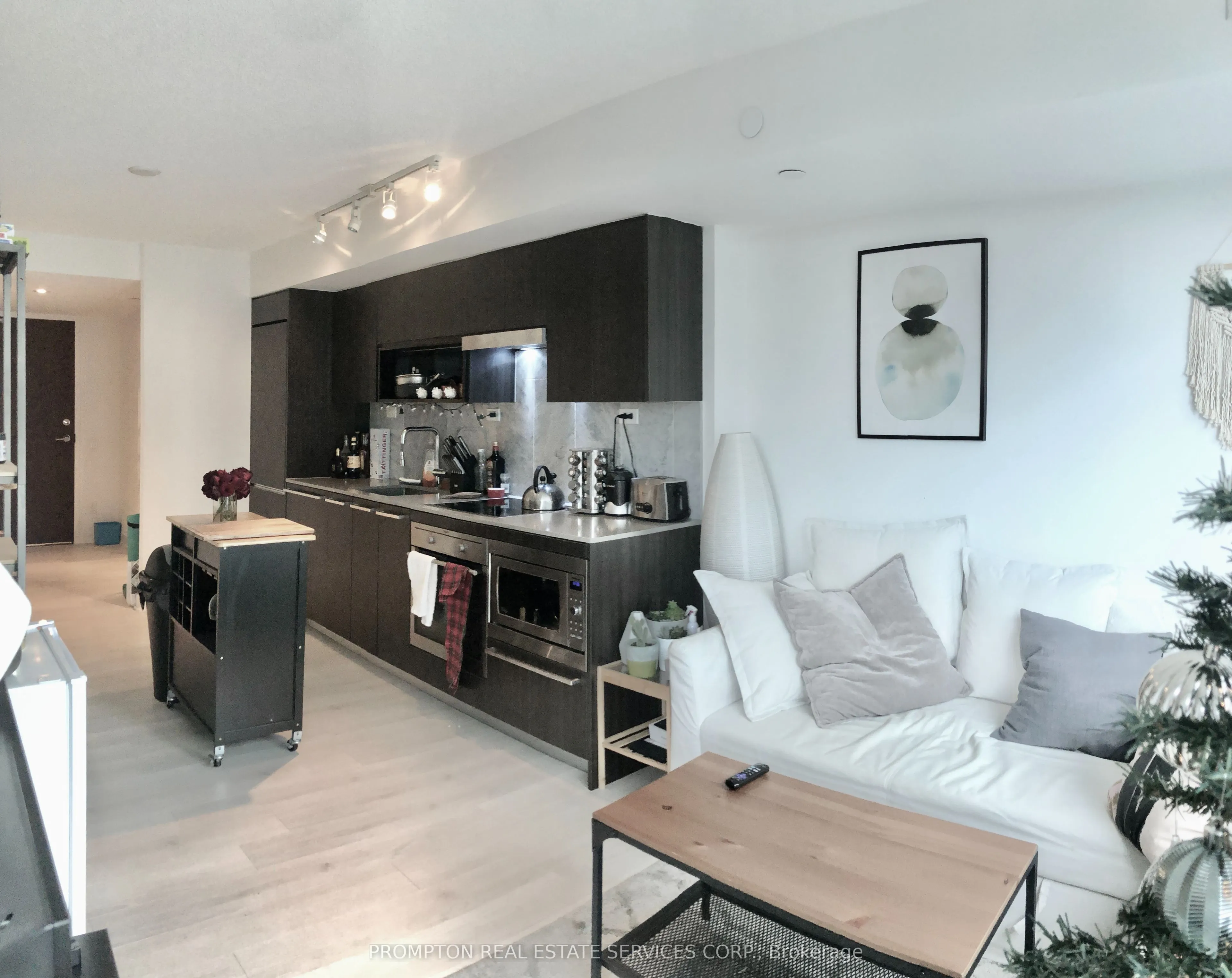 80 Queens Wharf Road, #812