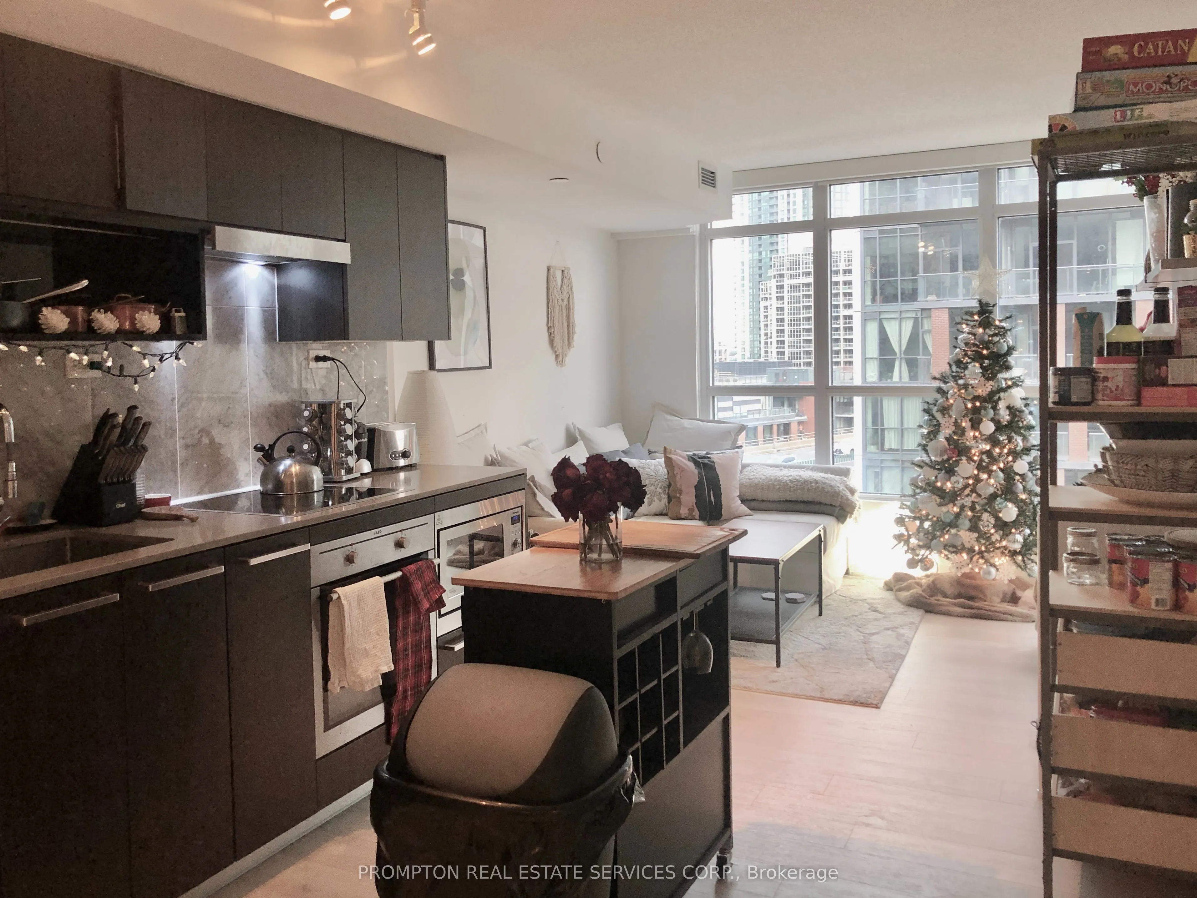 80 Queens Wharf Road, #812
