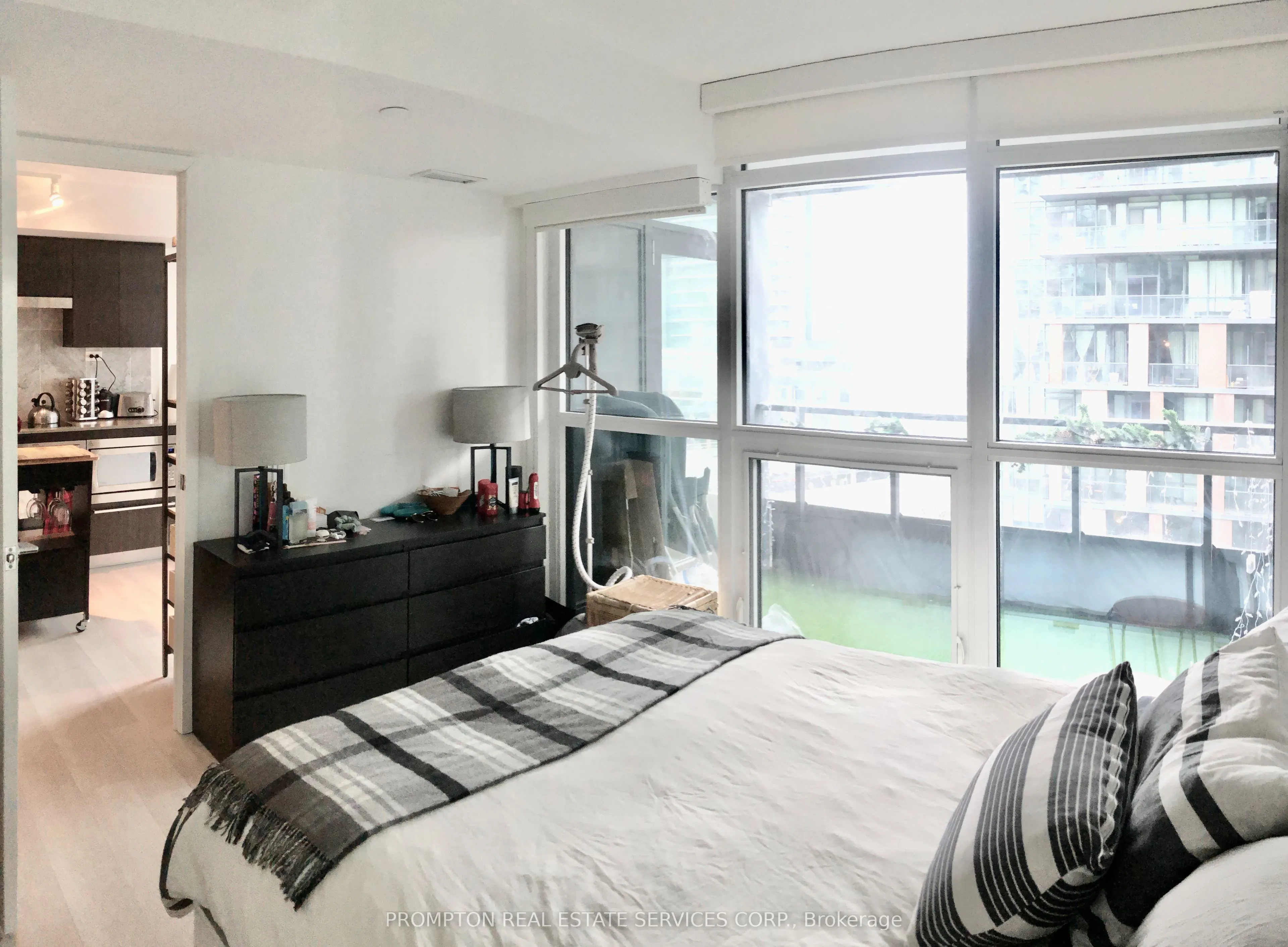 80 Queens Wharf Road, #812