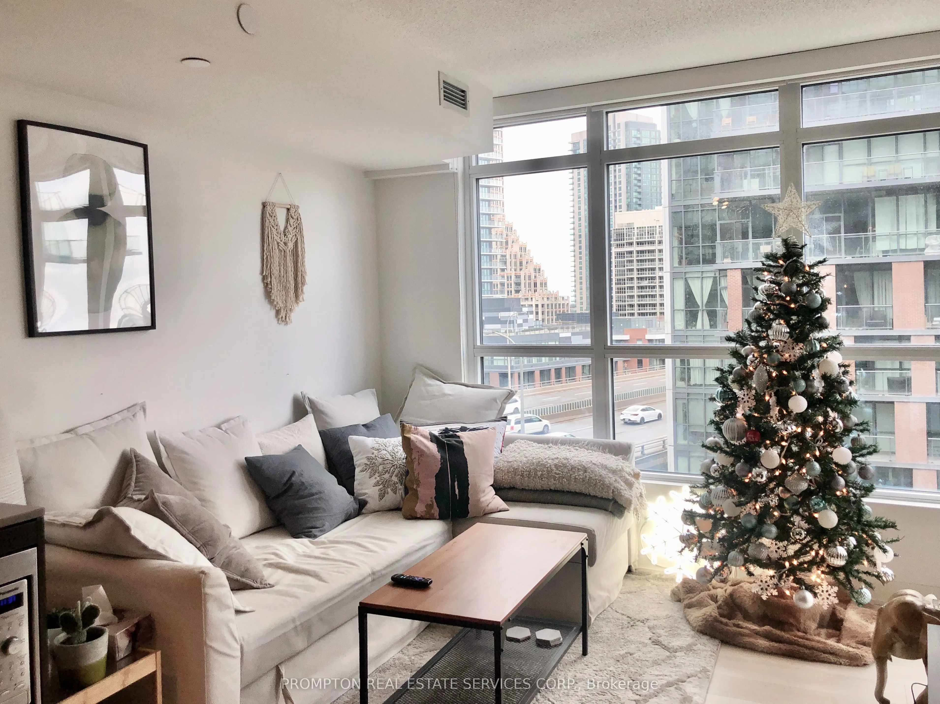 80 Queens Wharf Road, #812