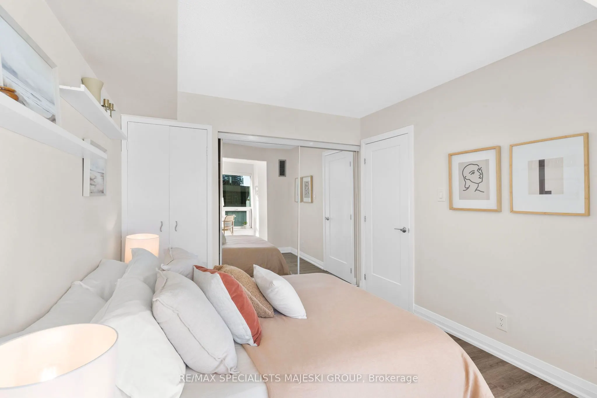 10 Yonge Street, #710