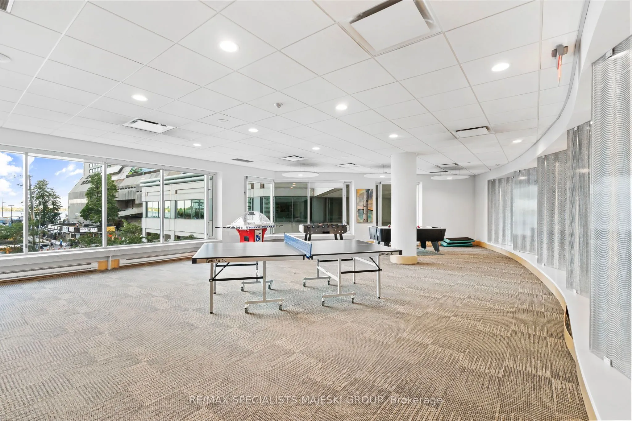 10 Yonge Street, #710