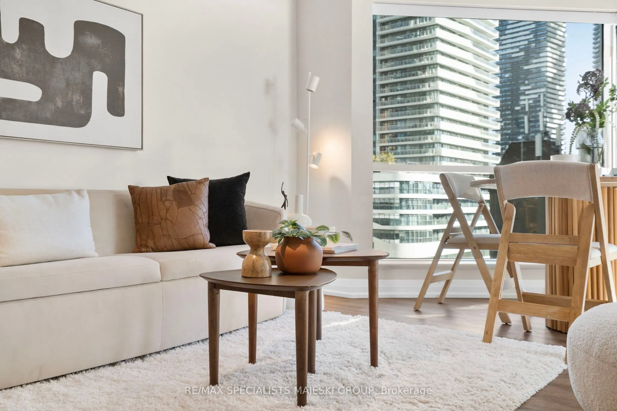 10 Yonge Street, #710