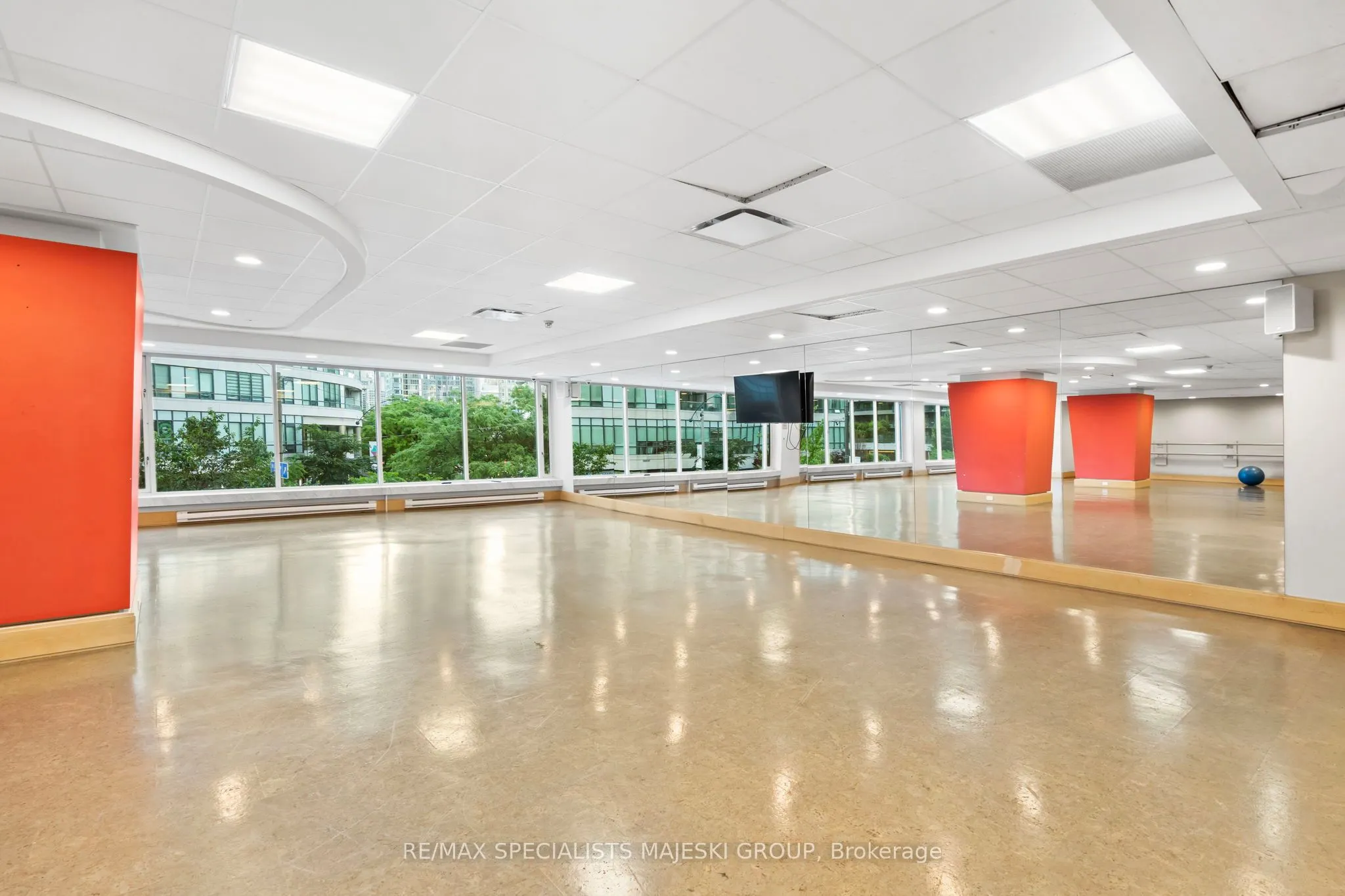 10 Yonge Street, #710