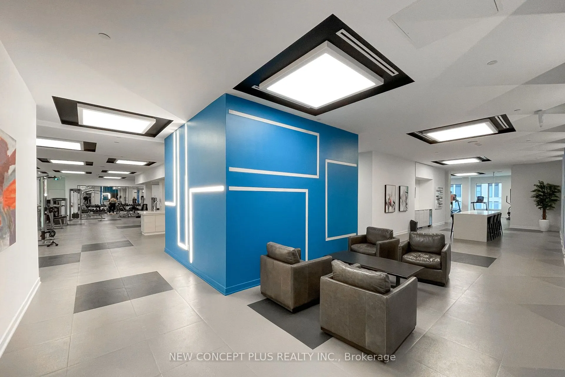 99 Broadway Avenue, #3302
