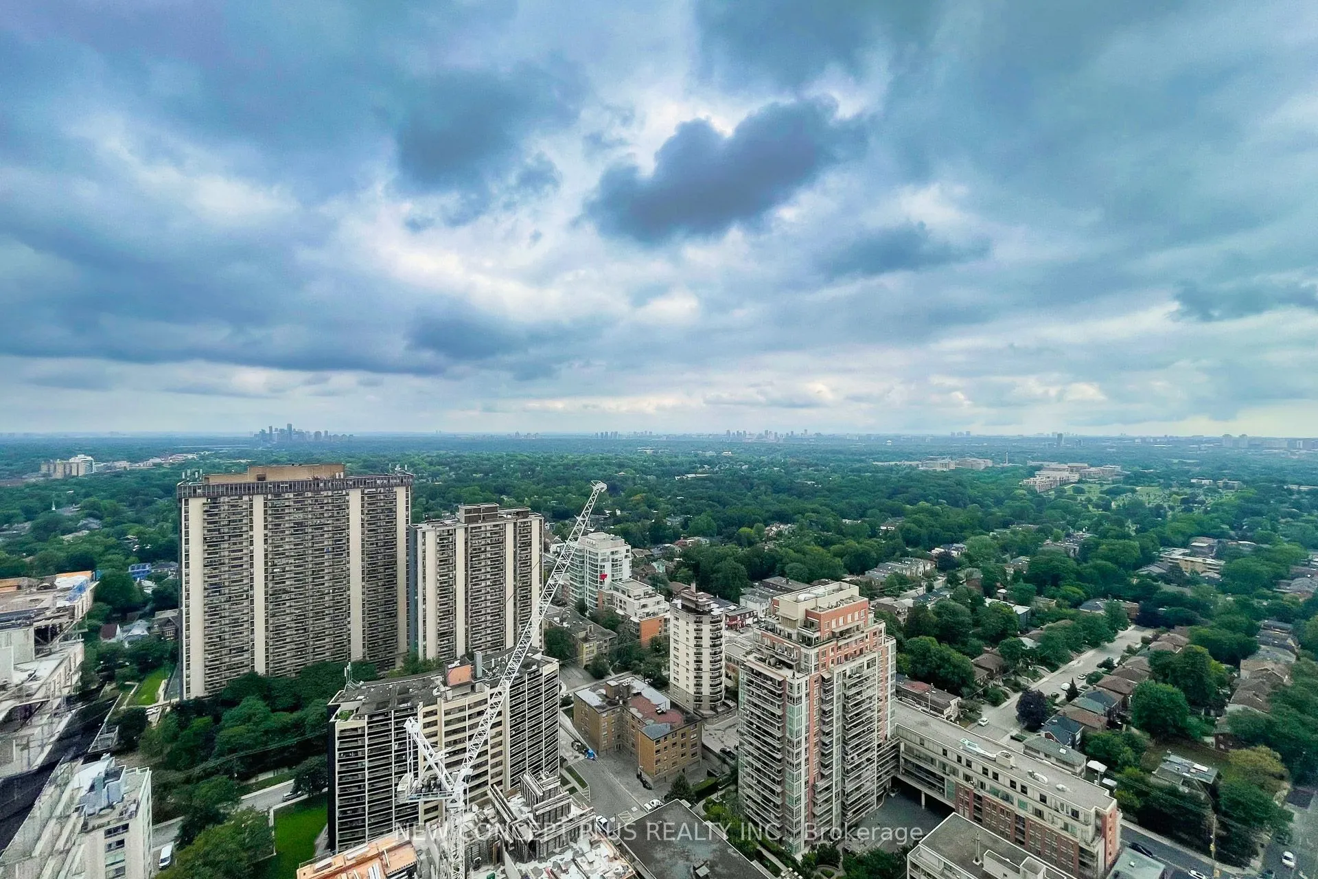 99 Broadway Avenue, #3302
