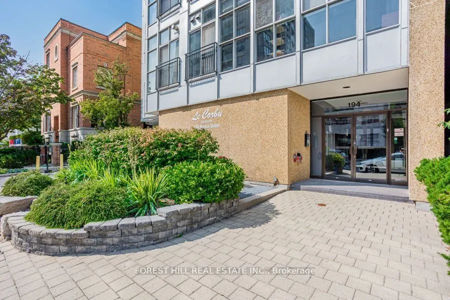 194 Merton Street, #407