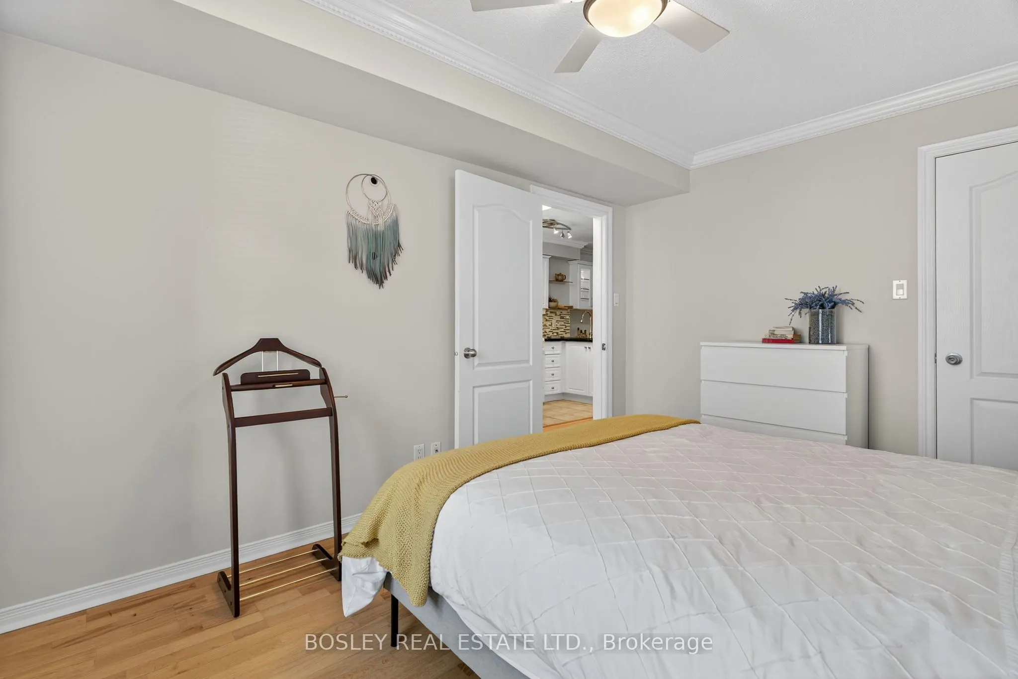 12 Sudbury Street, #2212