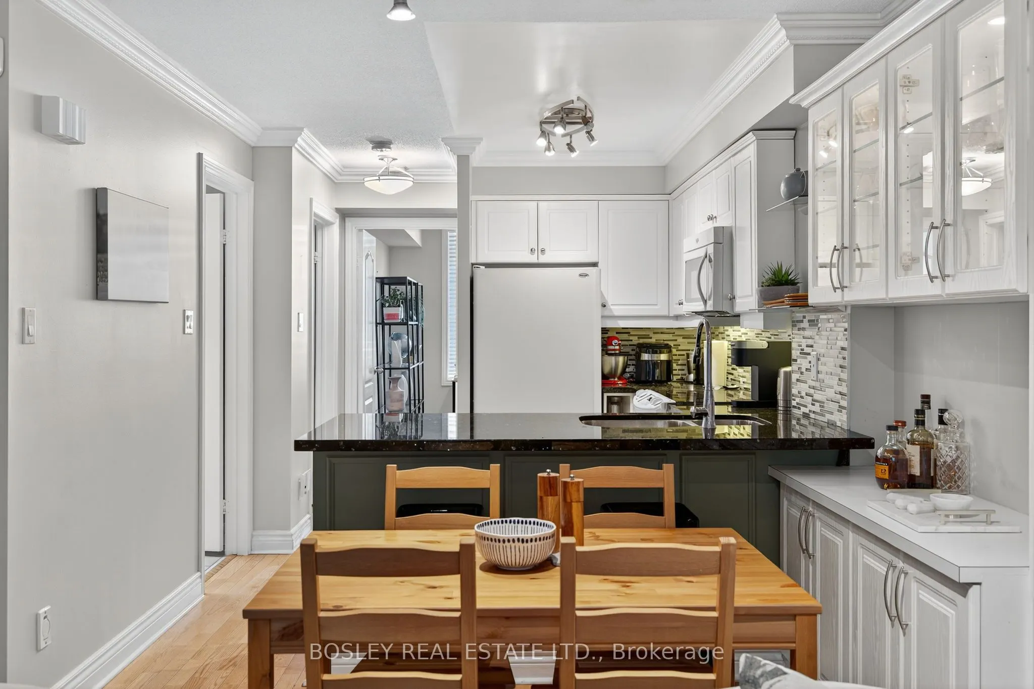 12 Sudbury Street, #2212