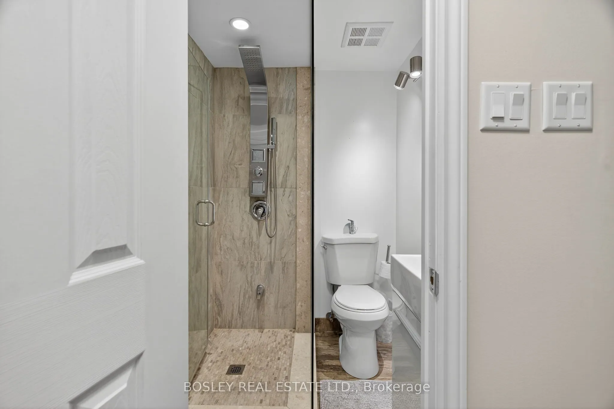 12 Sudbury Street, #2212