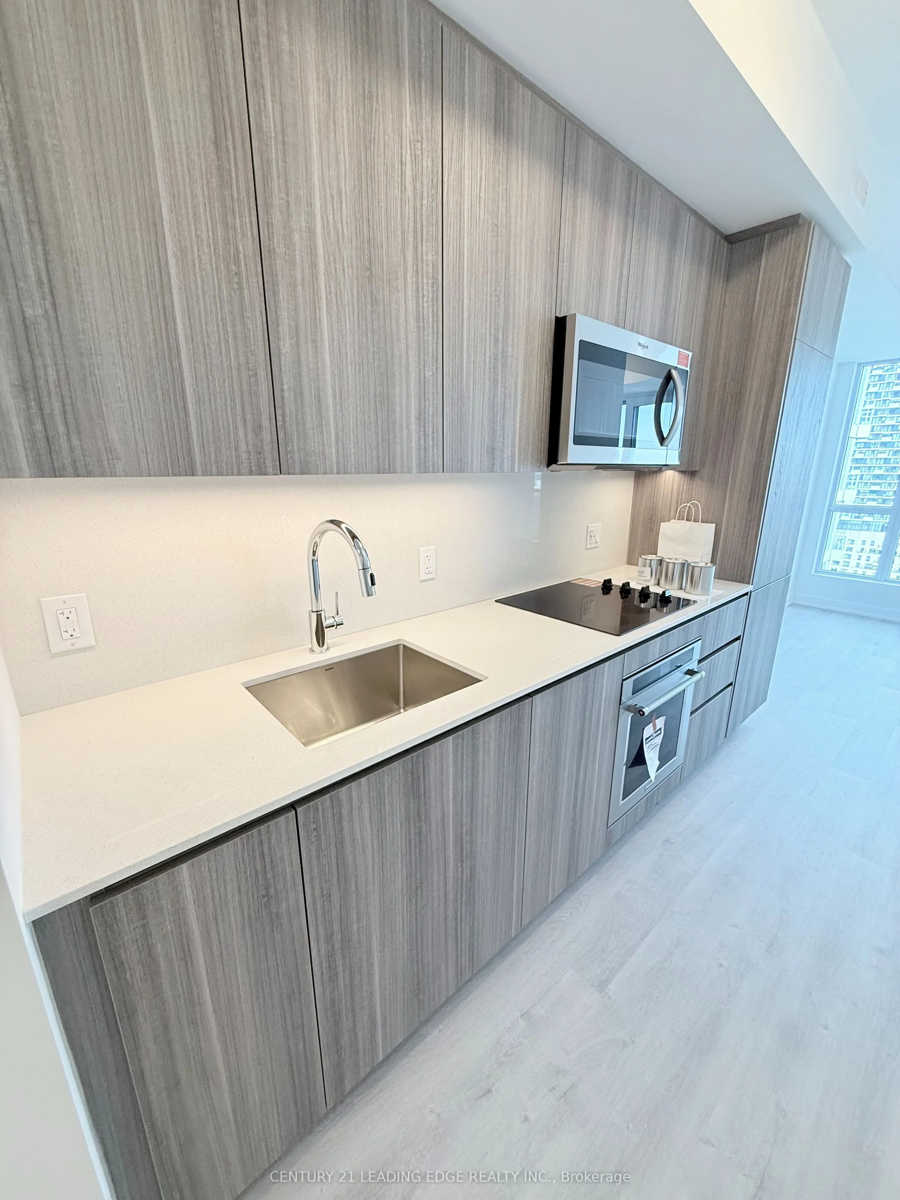 15 Richardson Street, #1911