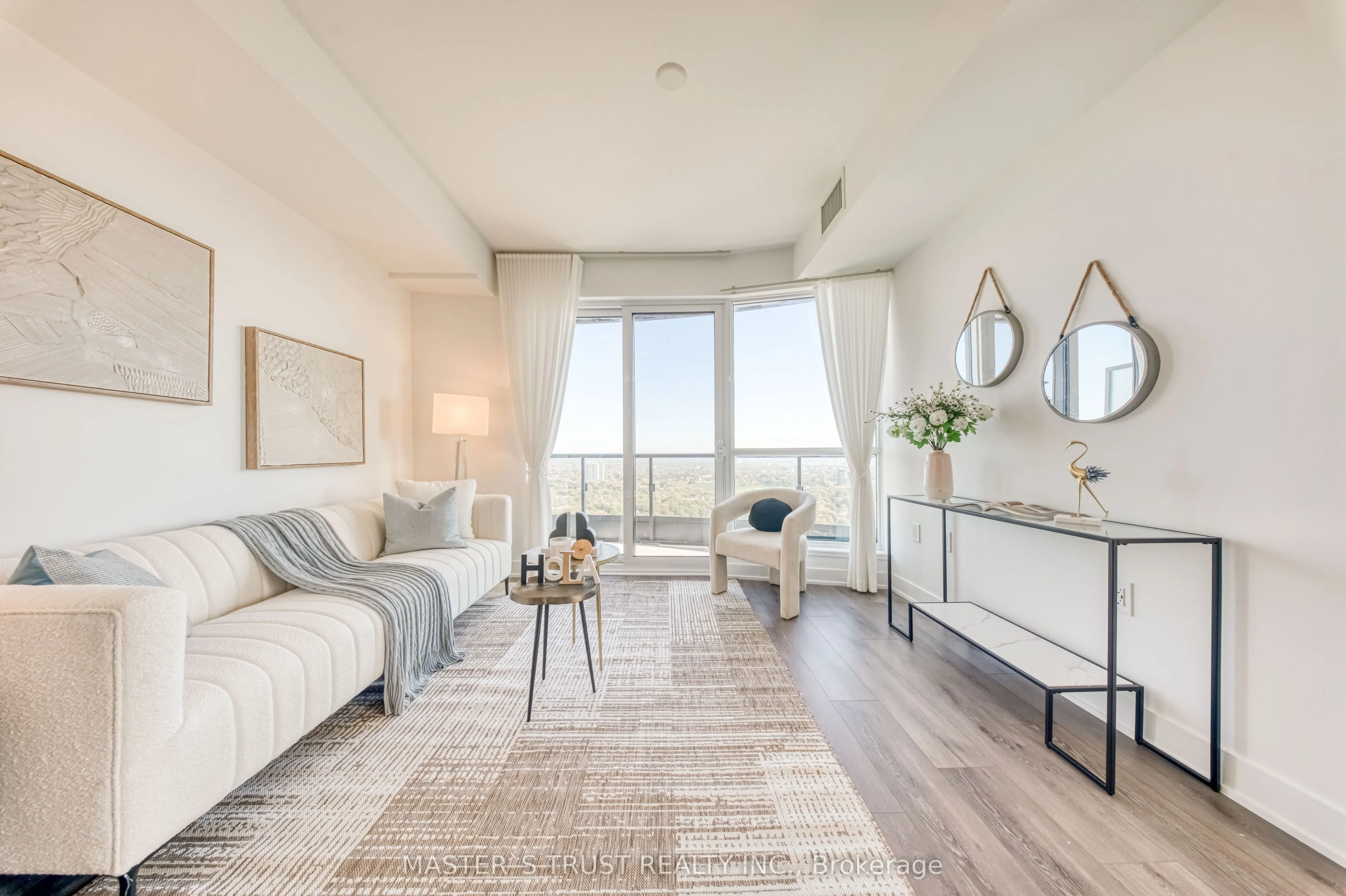 585 Bloor Street E, #3218