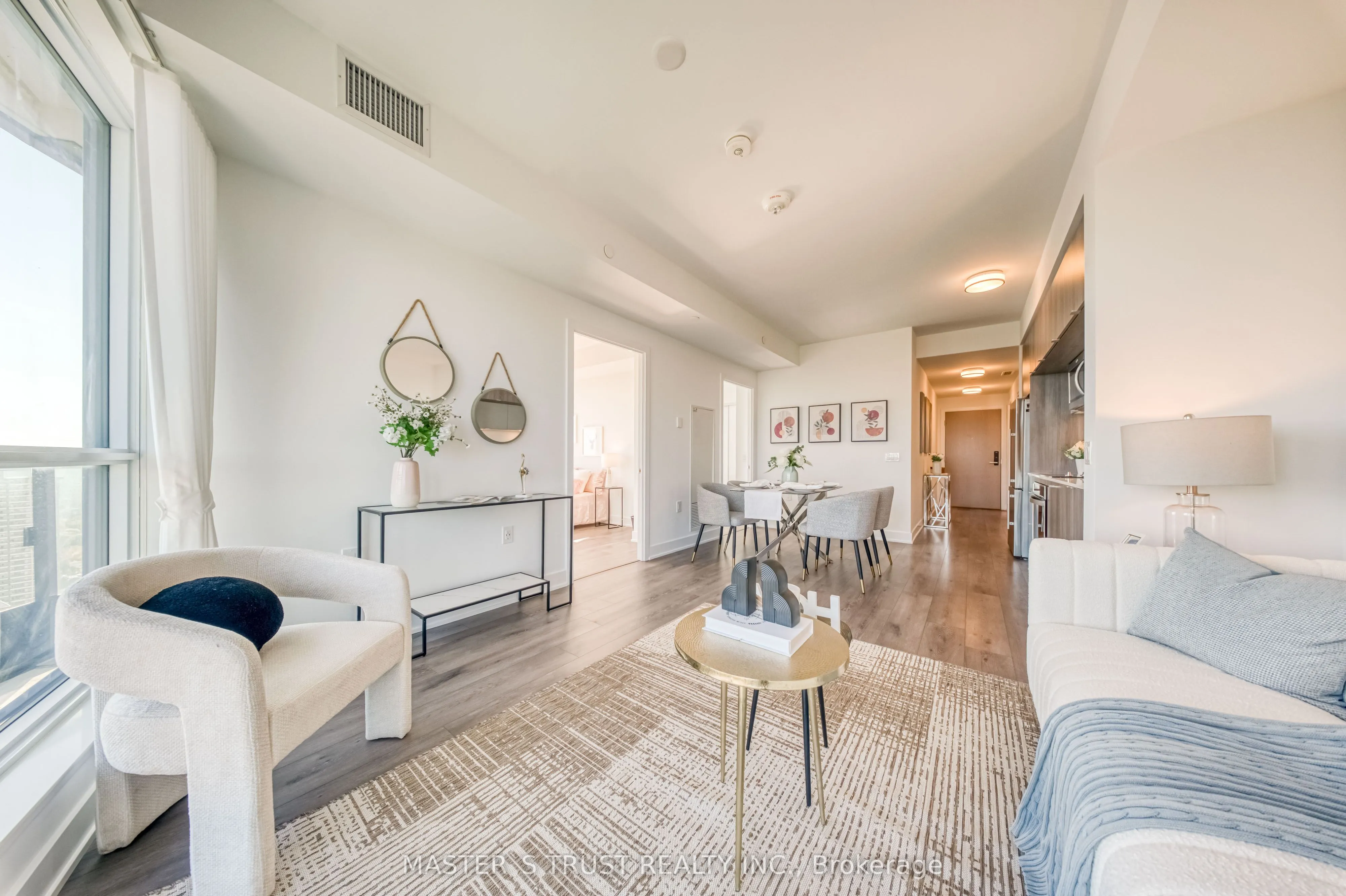 585 Bloor Street E, #3218