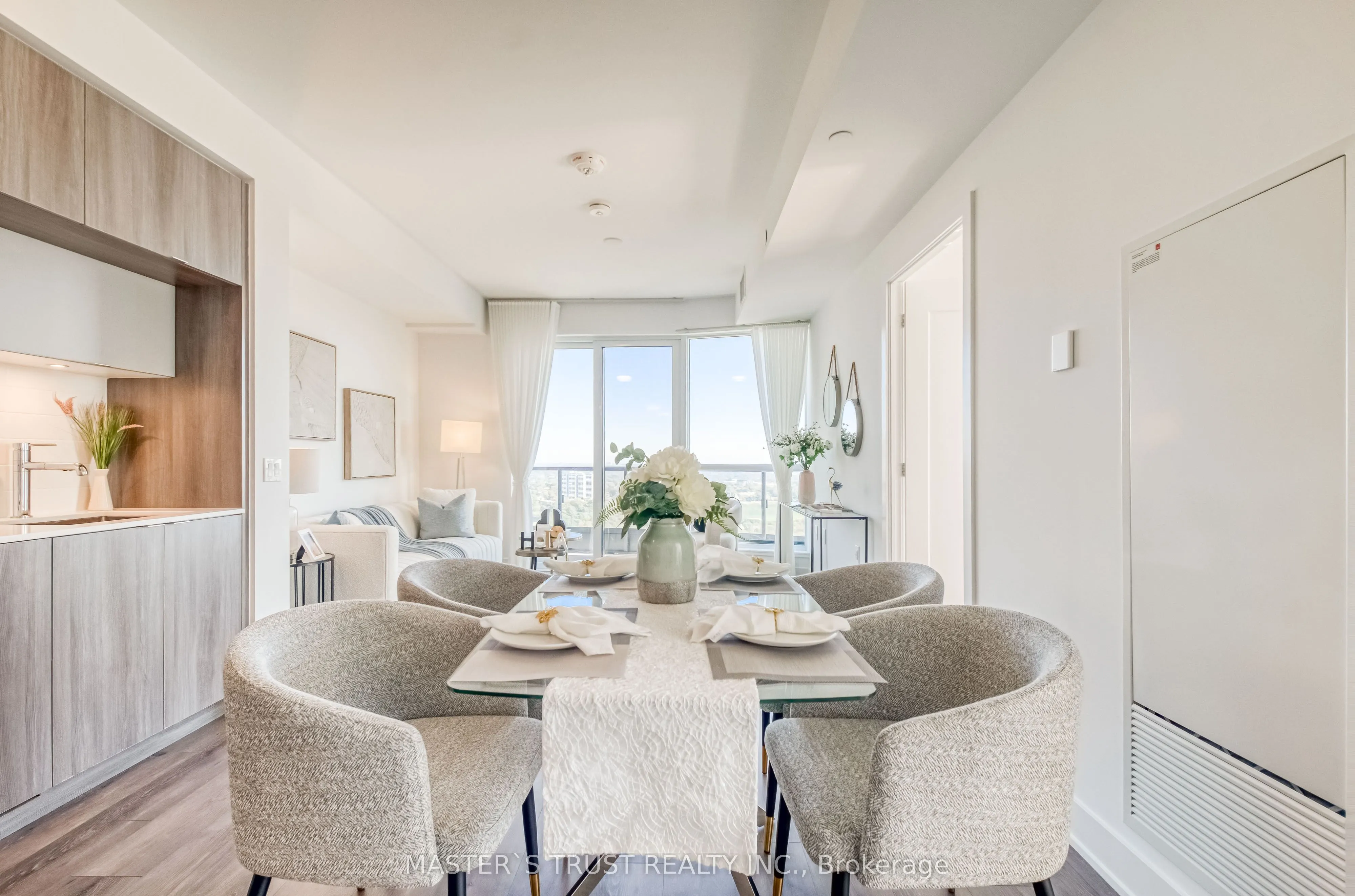 585 Bloor Street E, #3218