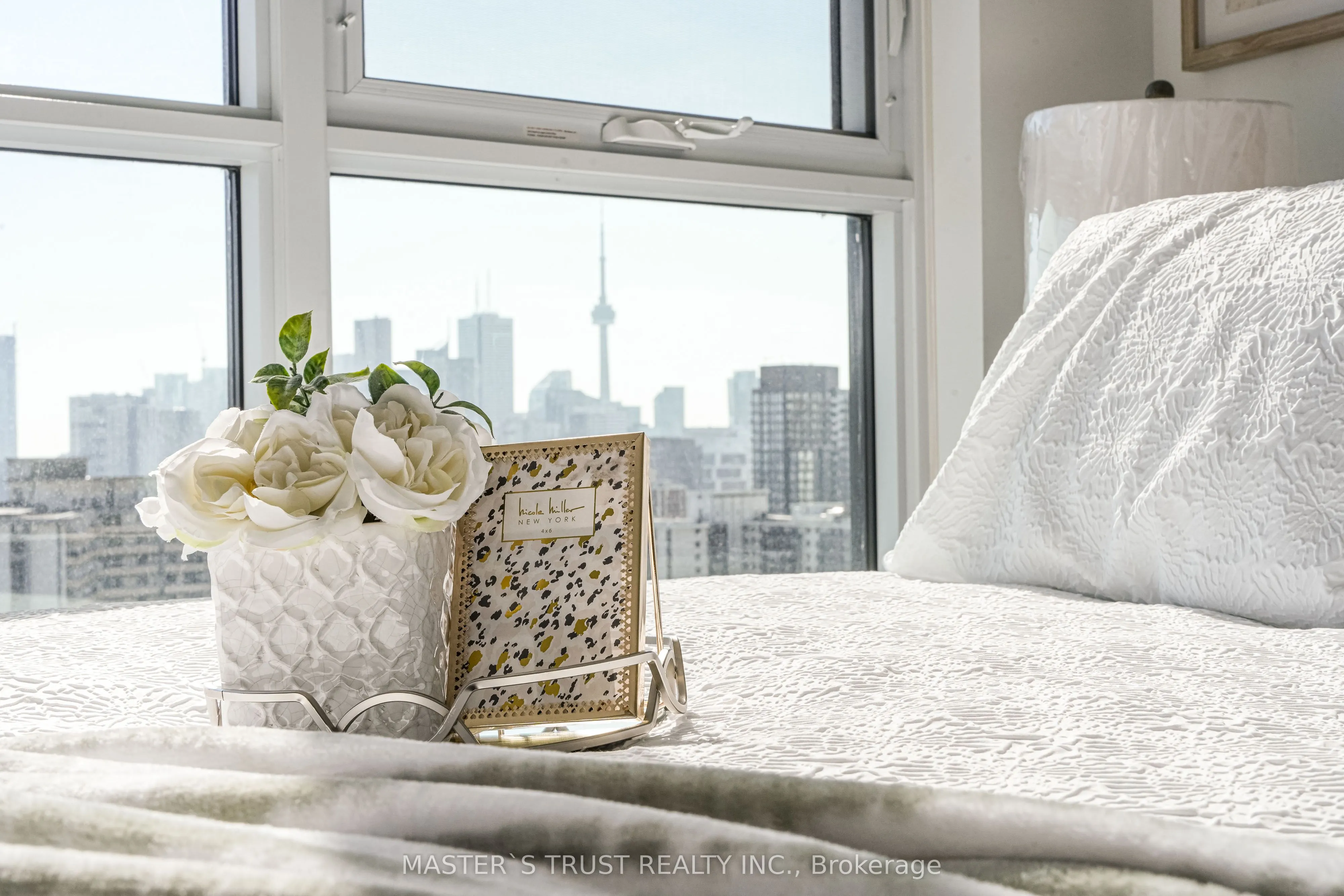 585 Bloor Street E, #3218