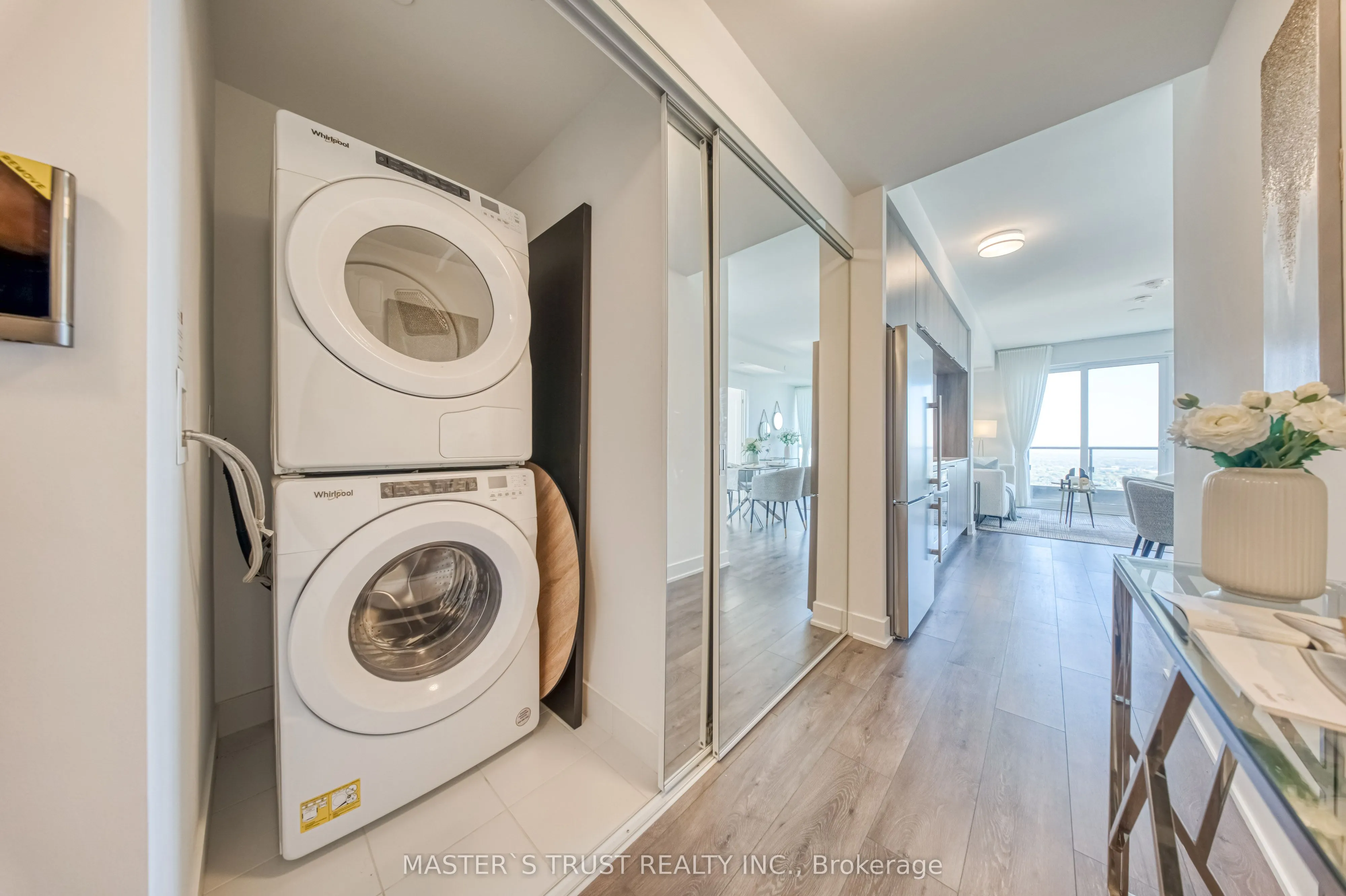585 Bloor Street E, #3218