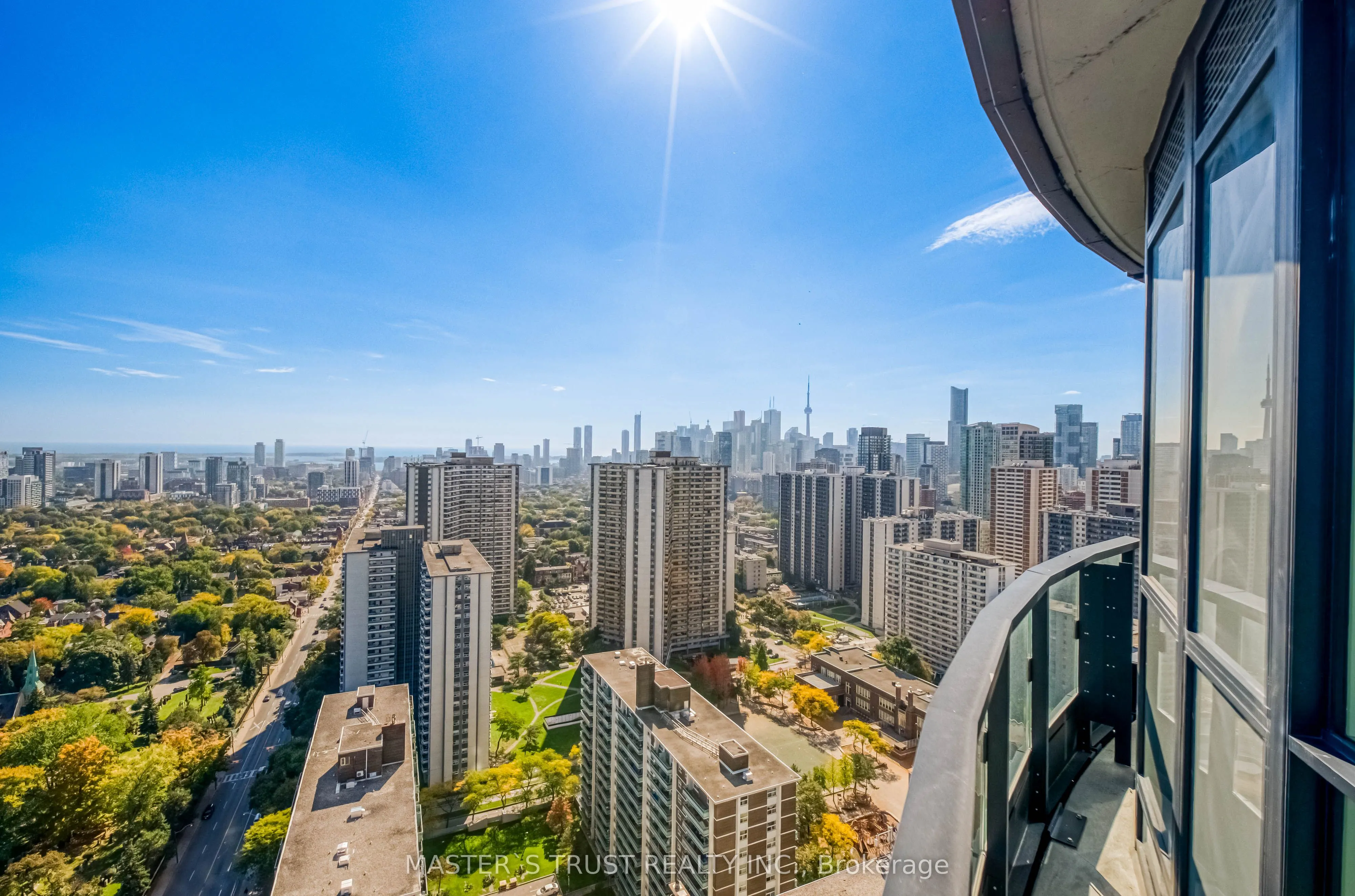 585 Bloor Street E, #3218