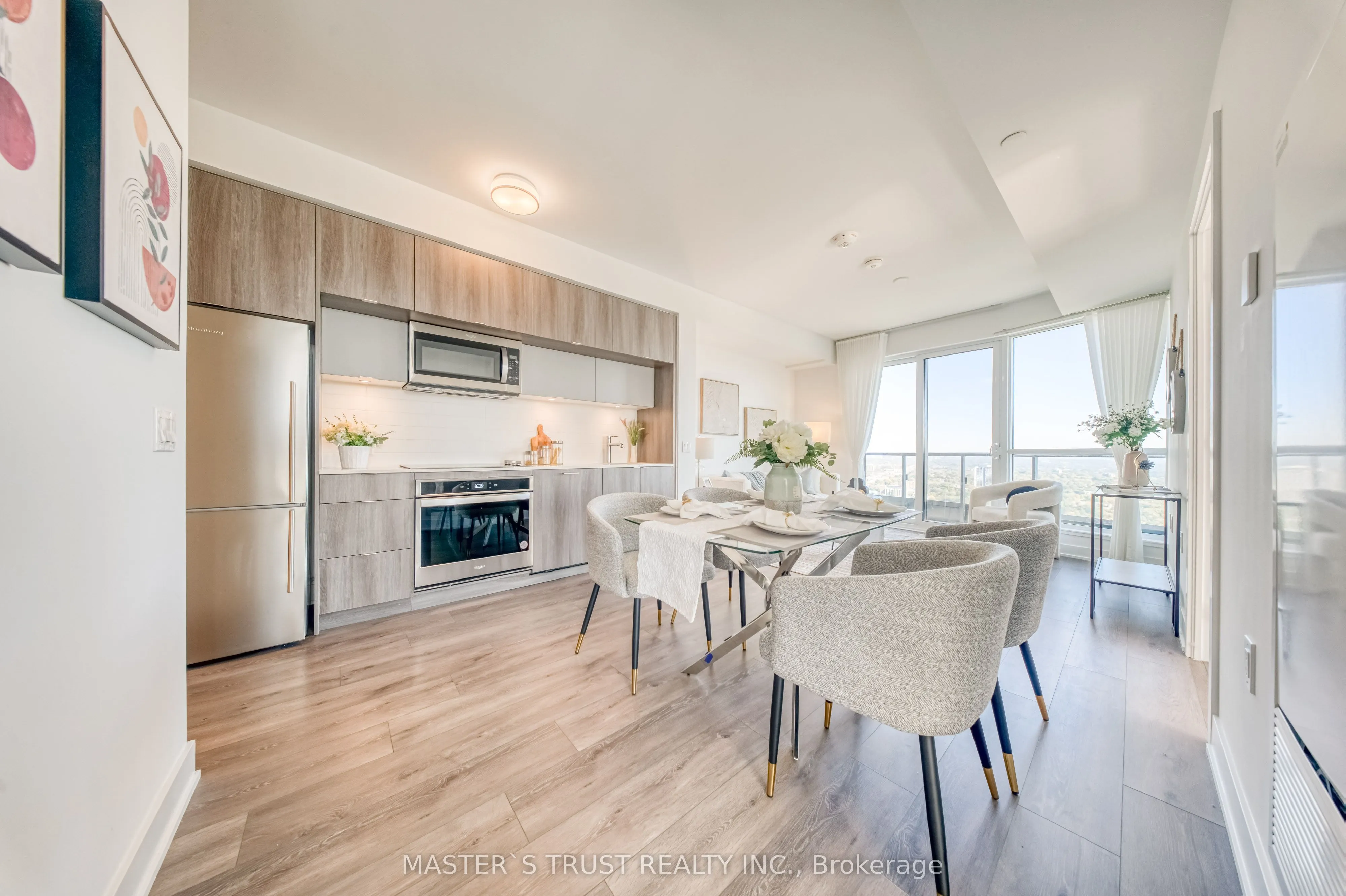 585 Bloor Street E, #3218