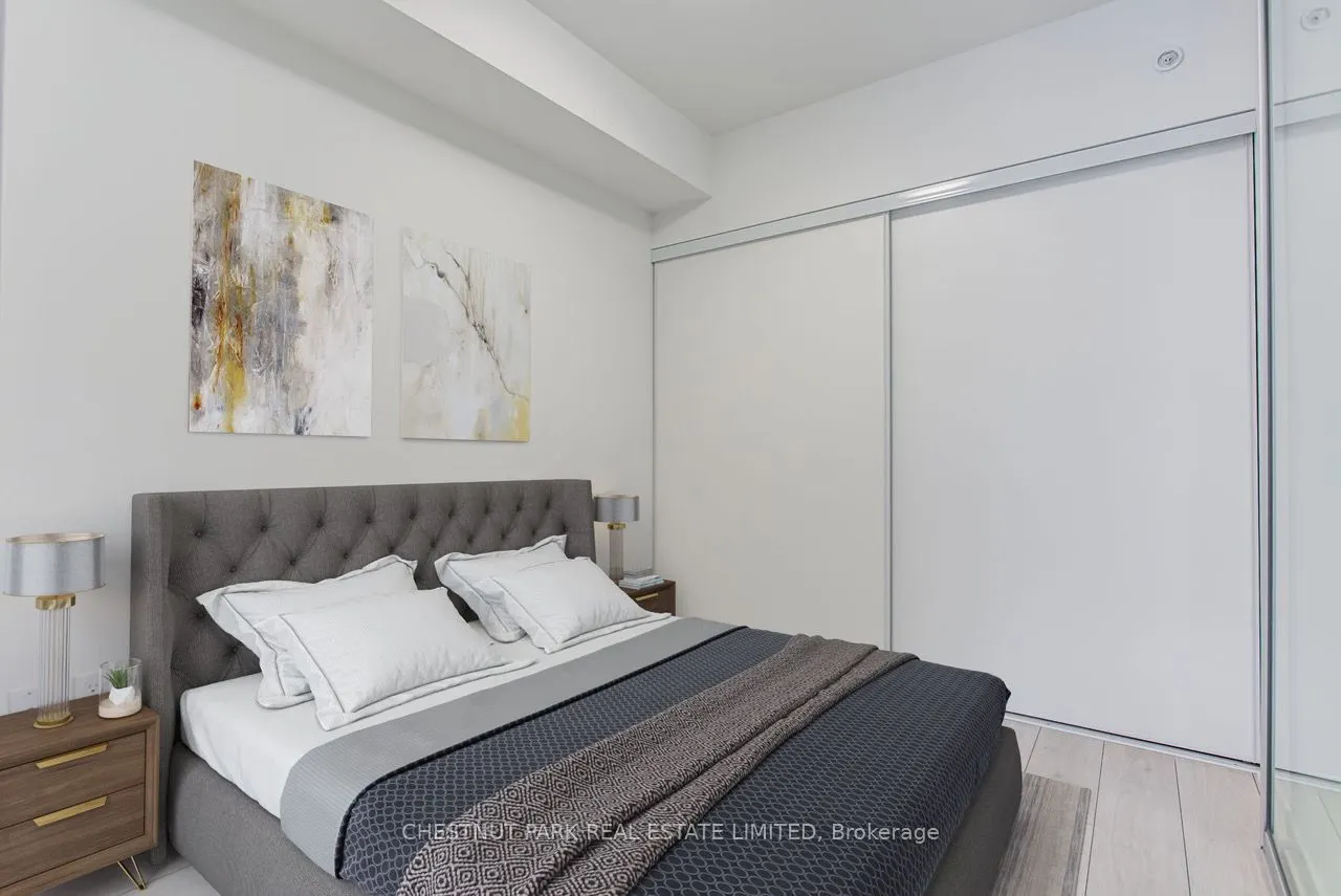 31 Tippett Road, #553