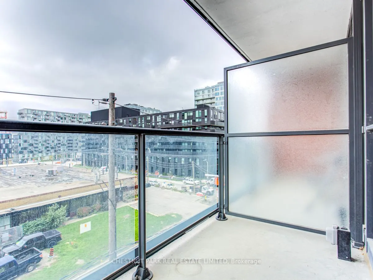 31 Tippett Road, #553