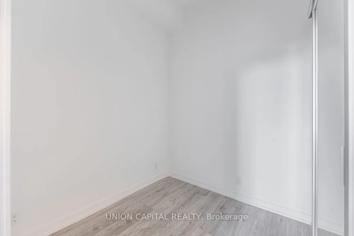 2020 Bathurst Street, #901