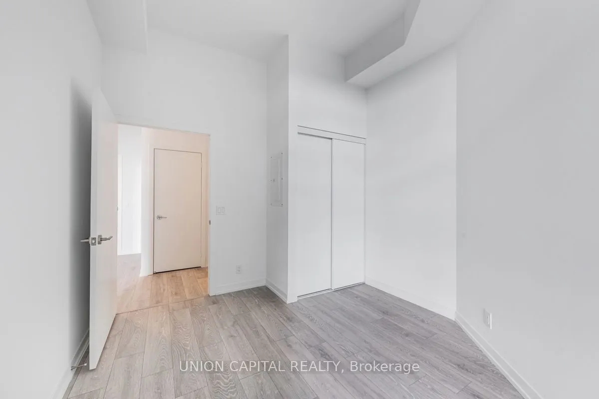 2020 Bathurst Street, #901