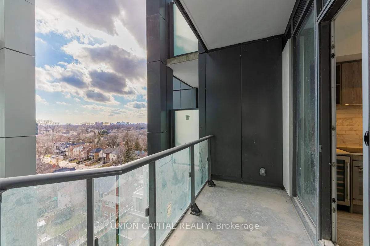 2020 Bathurst Street, #901