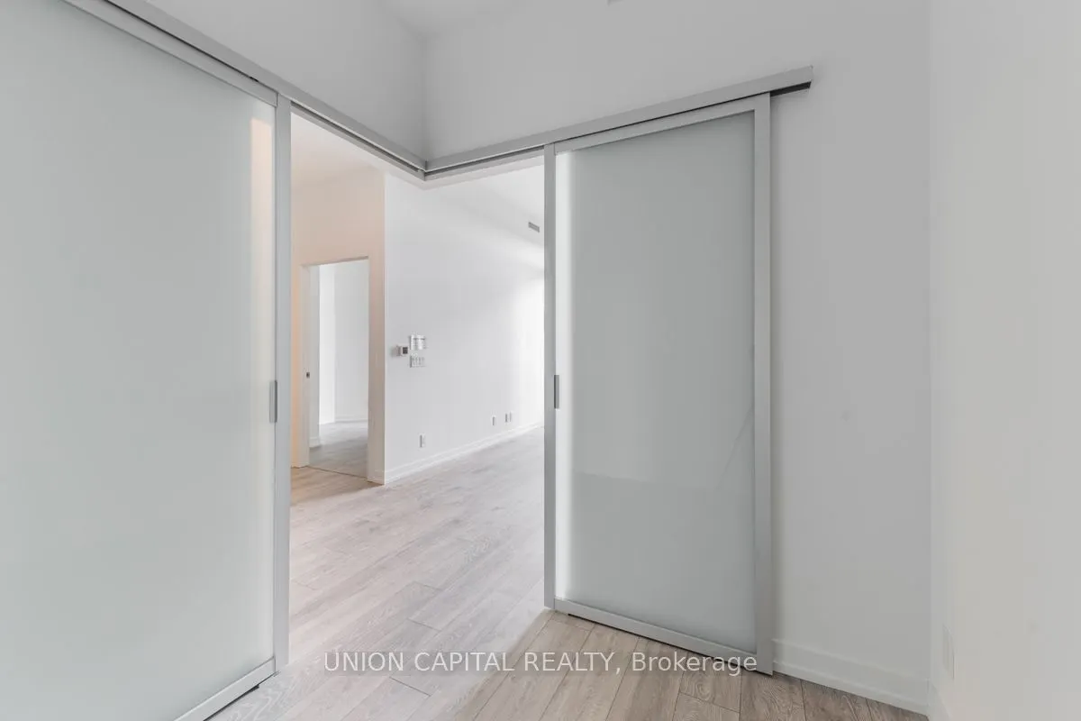 2020 Bathurst Street, #901