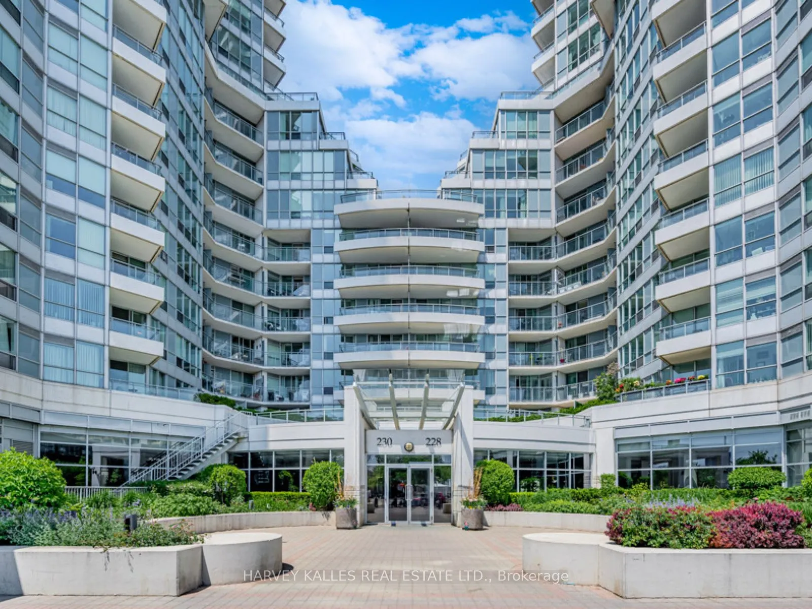 228 Queens Quay W, #1115