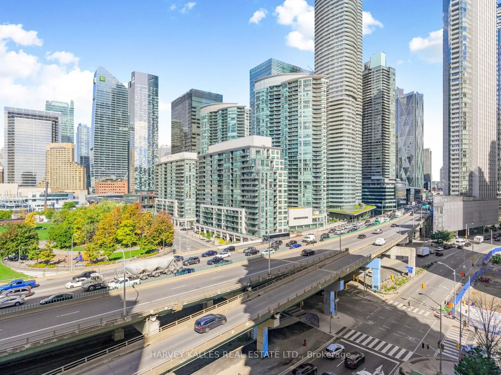 228 Queens Quay W, #1115