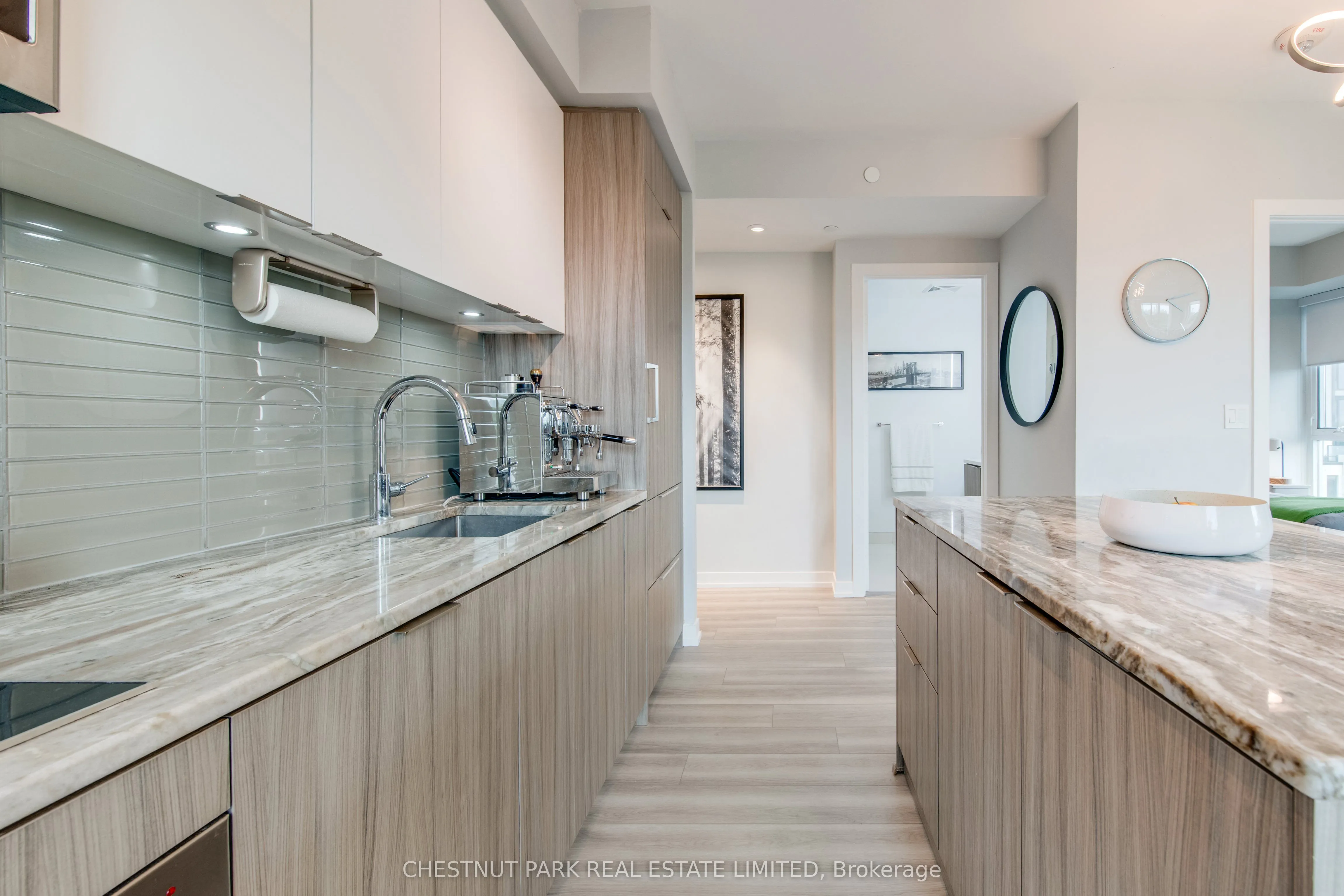 223 St. Clair Avenue W, #614