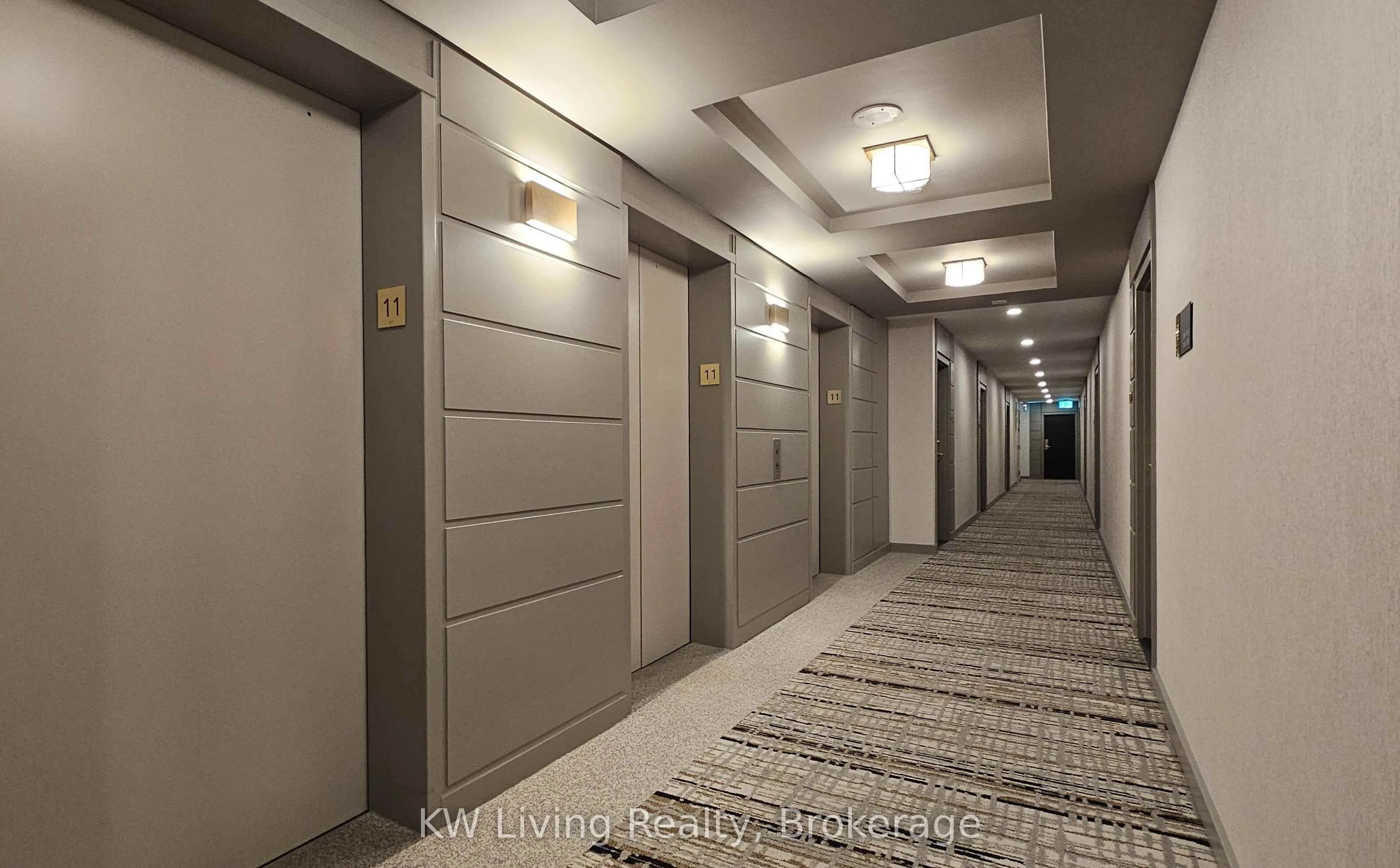 230 King Street E, #1120
