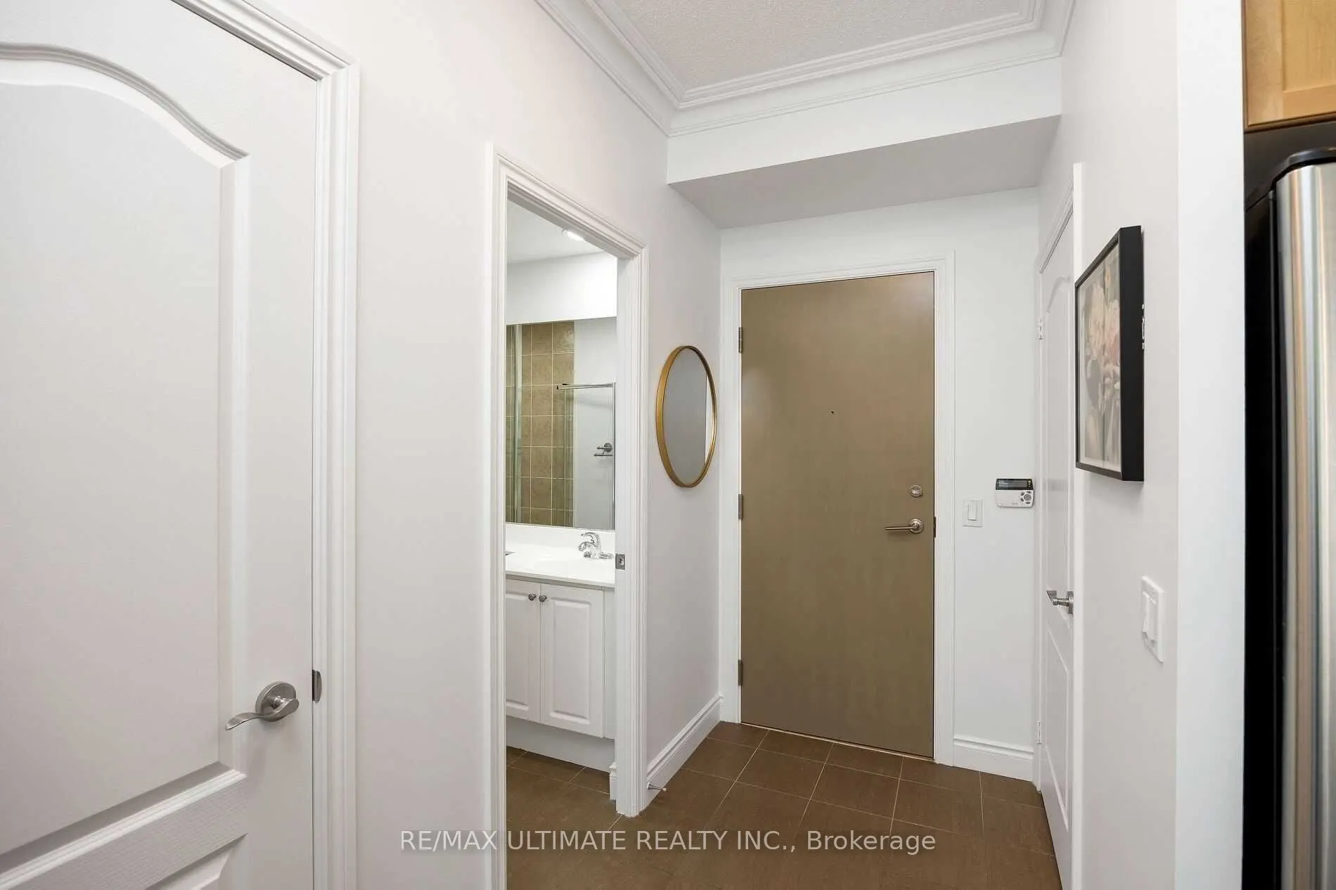 319 Merton Street, #1009