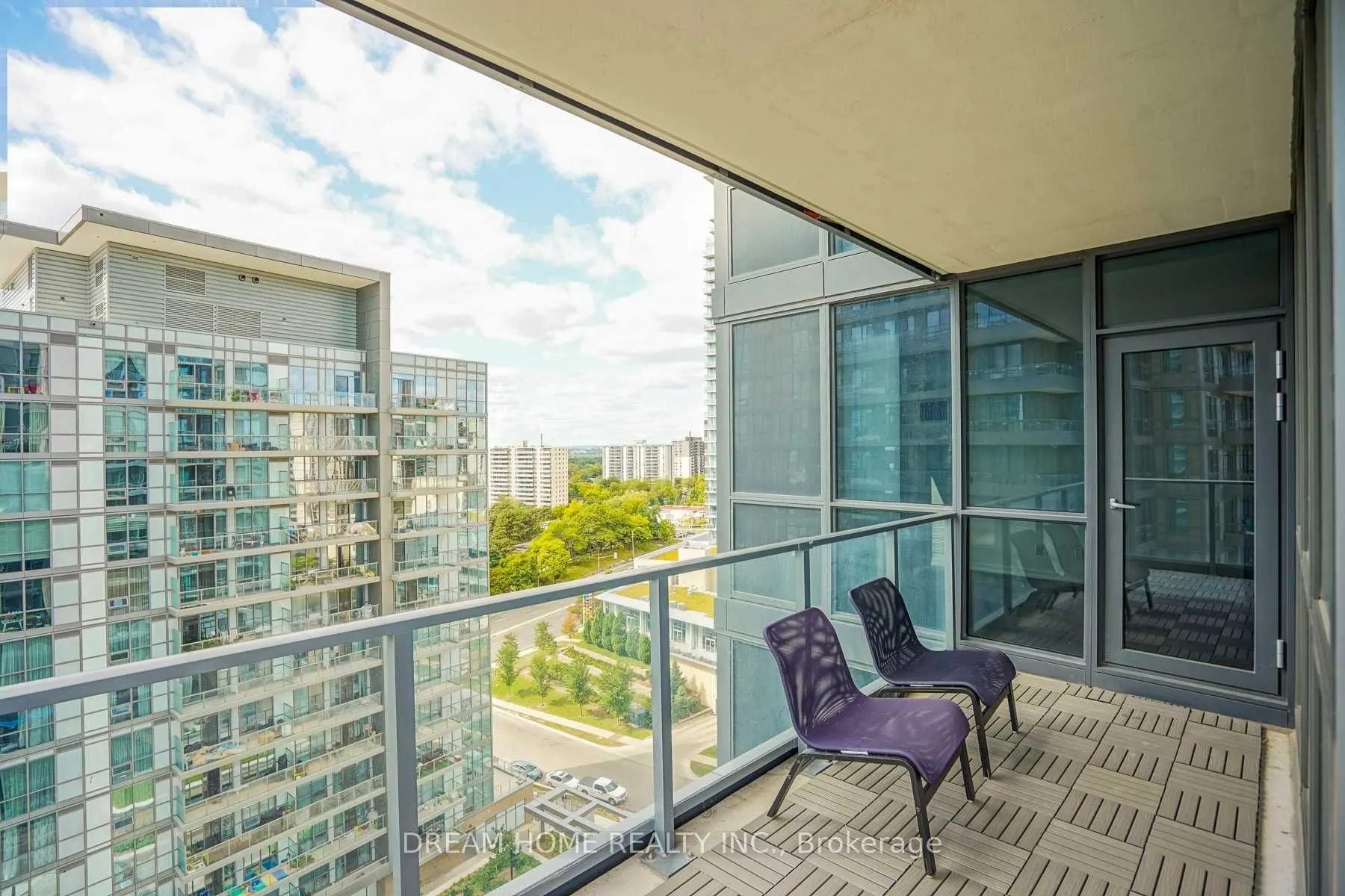 56 Forest Manor Road, #1104
