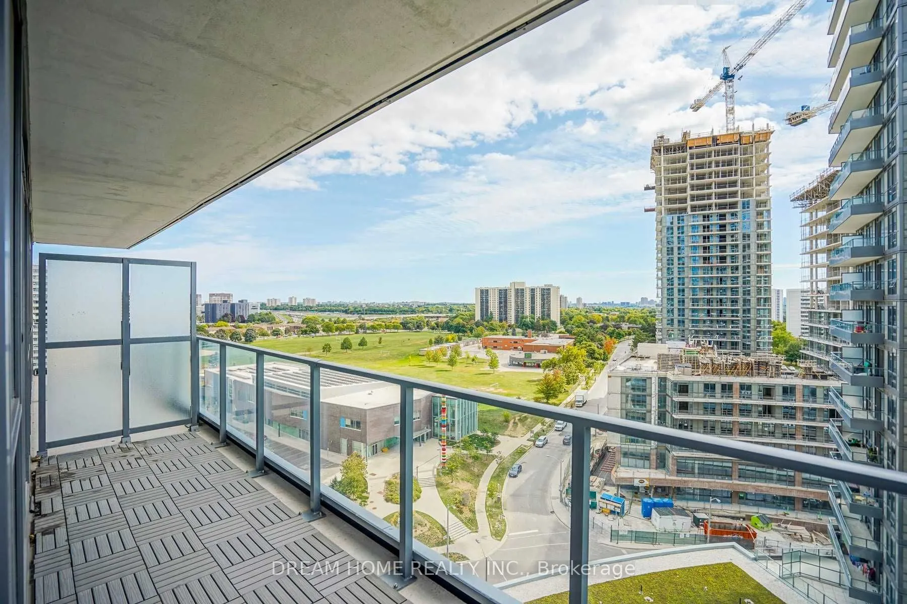 56 Forest Manor Road, #1104