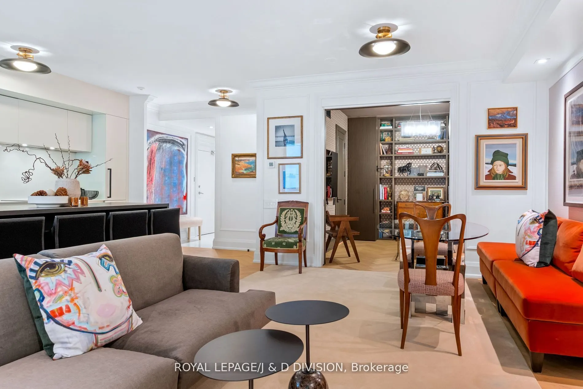 20 Scrivener Square, #301